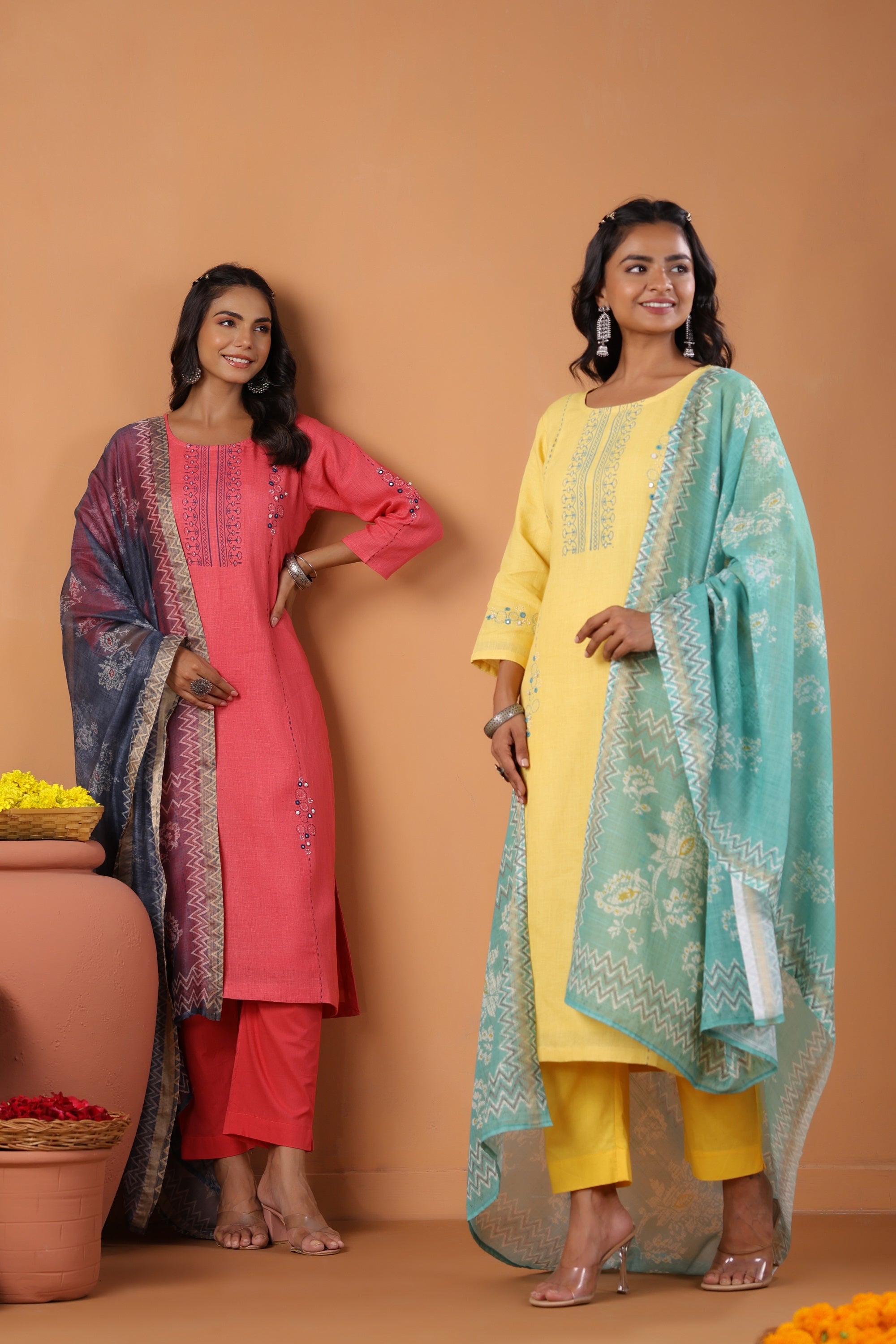 PAYAL Pink Kurta Suit Set with Printed Organza Dupatta