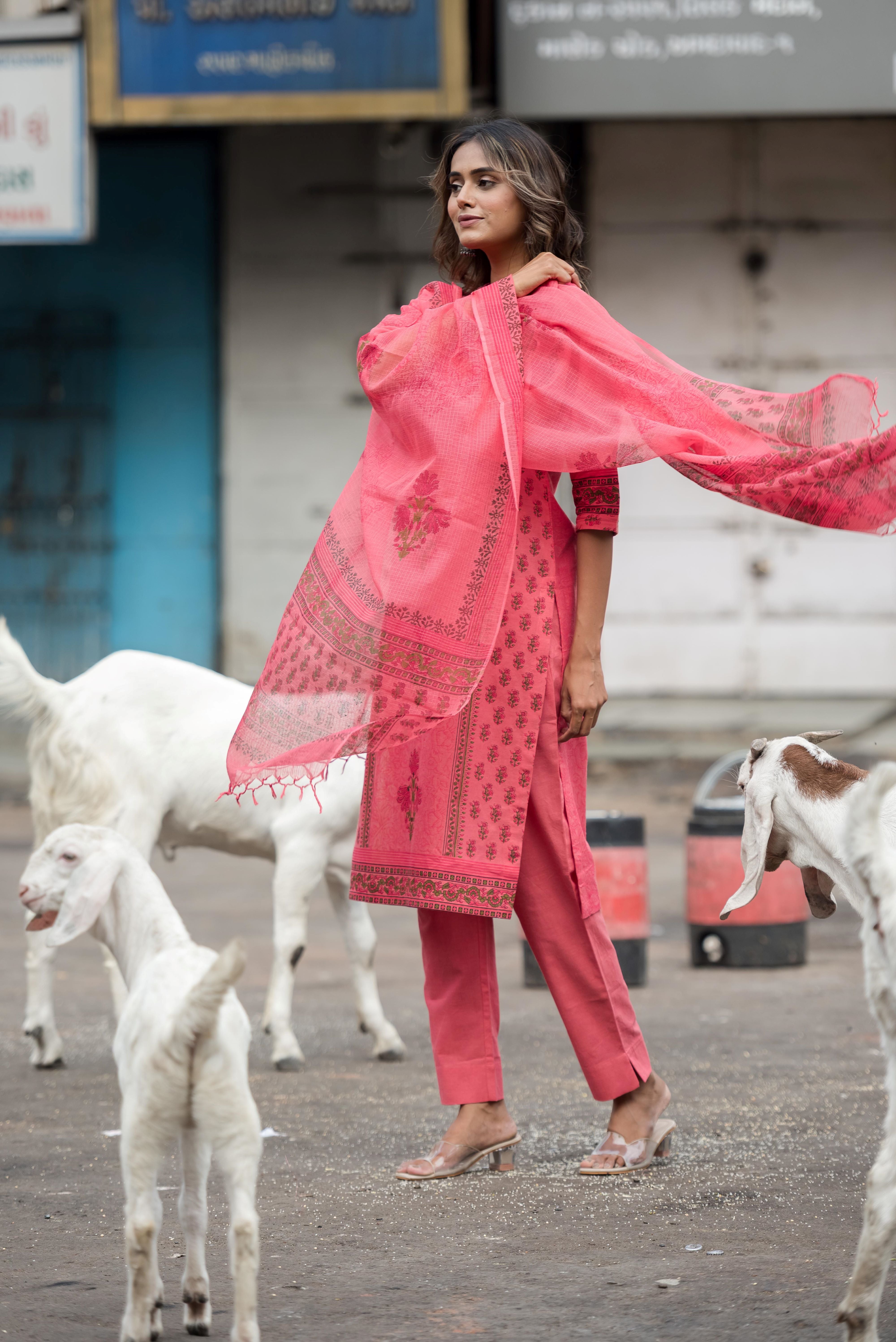 A Graceful Pich South Cotton Salwar Suit