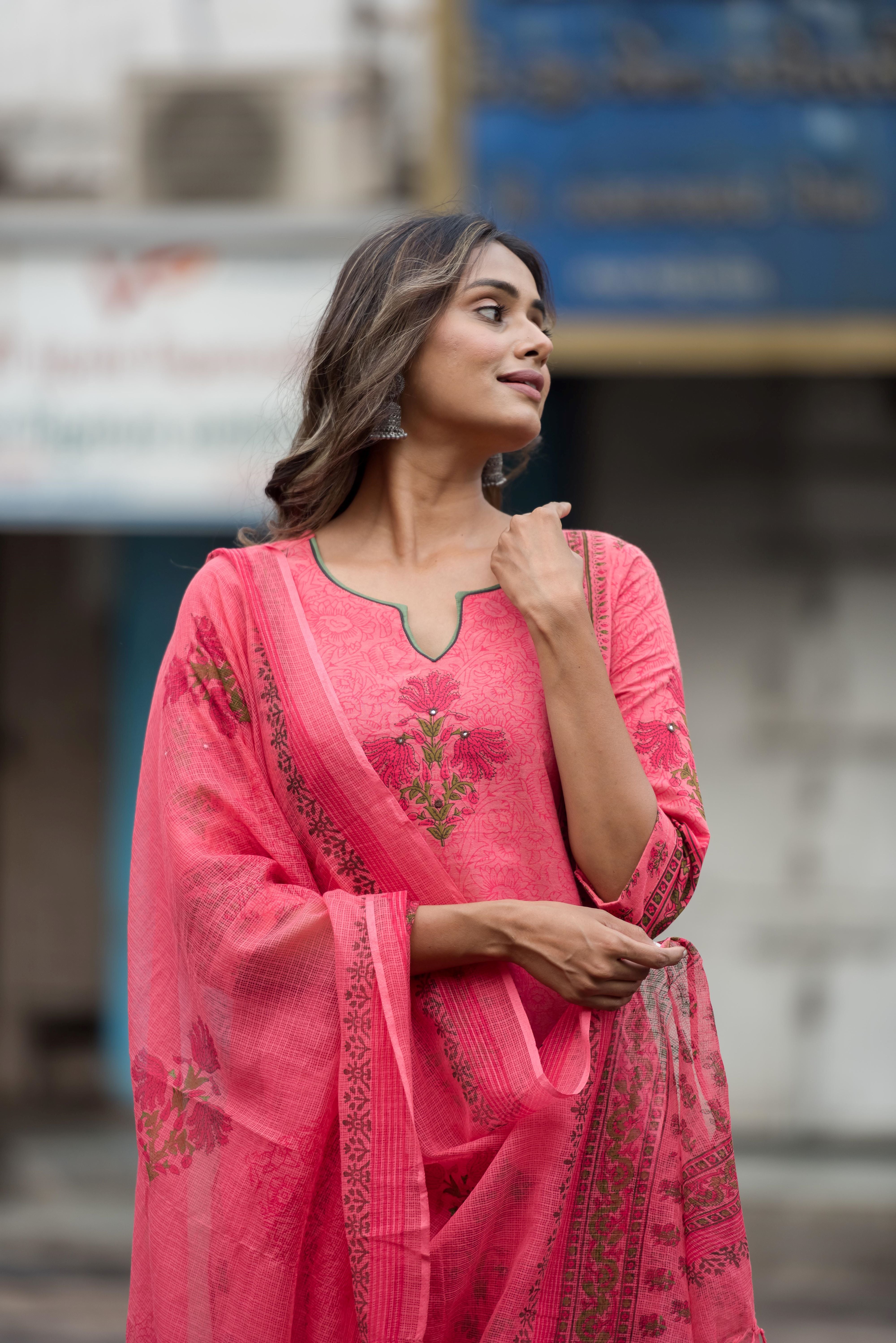 A Graceful Pich South Cotton Salwar Suit