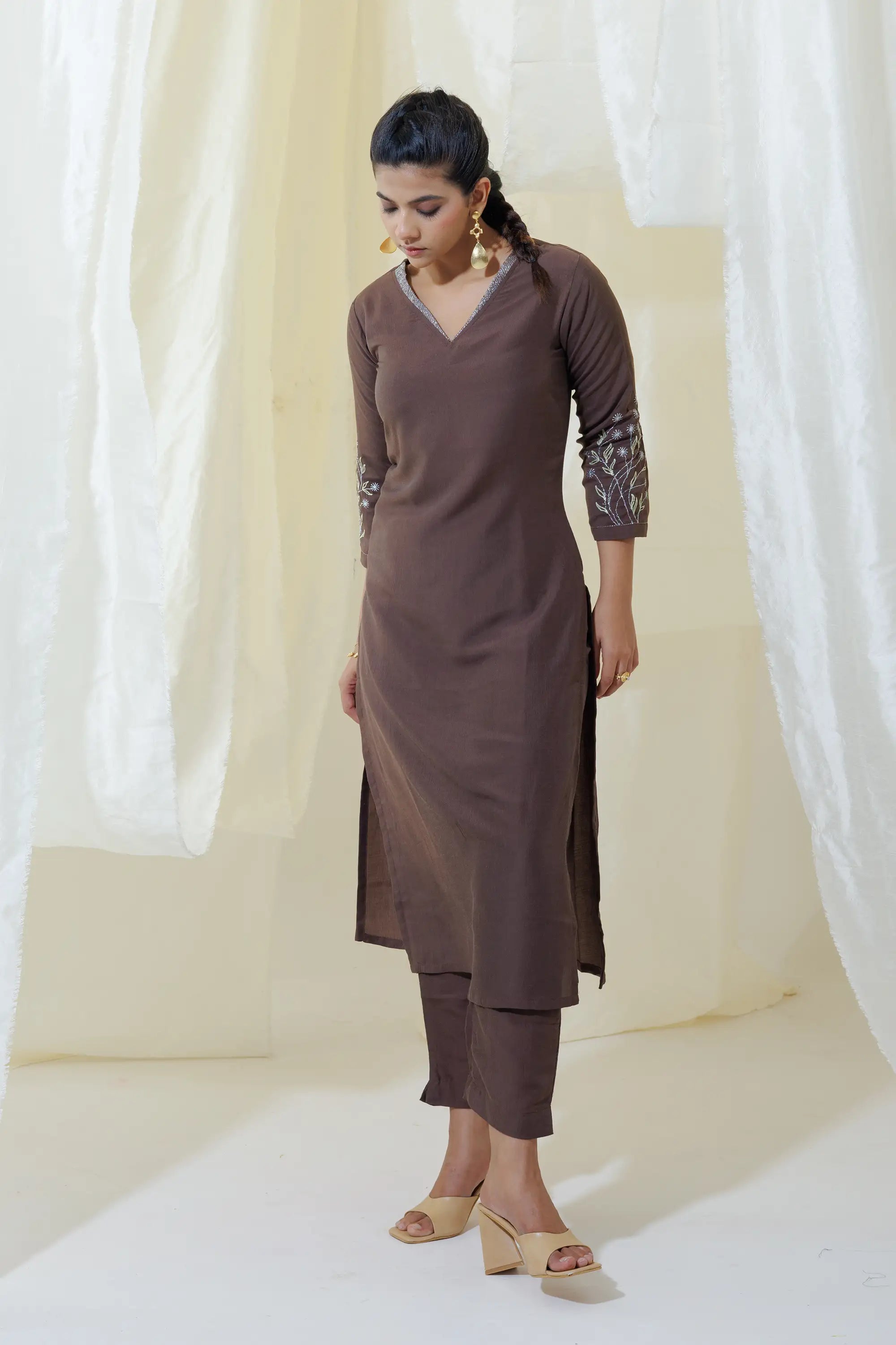 Brown Straight Fit kurta Set