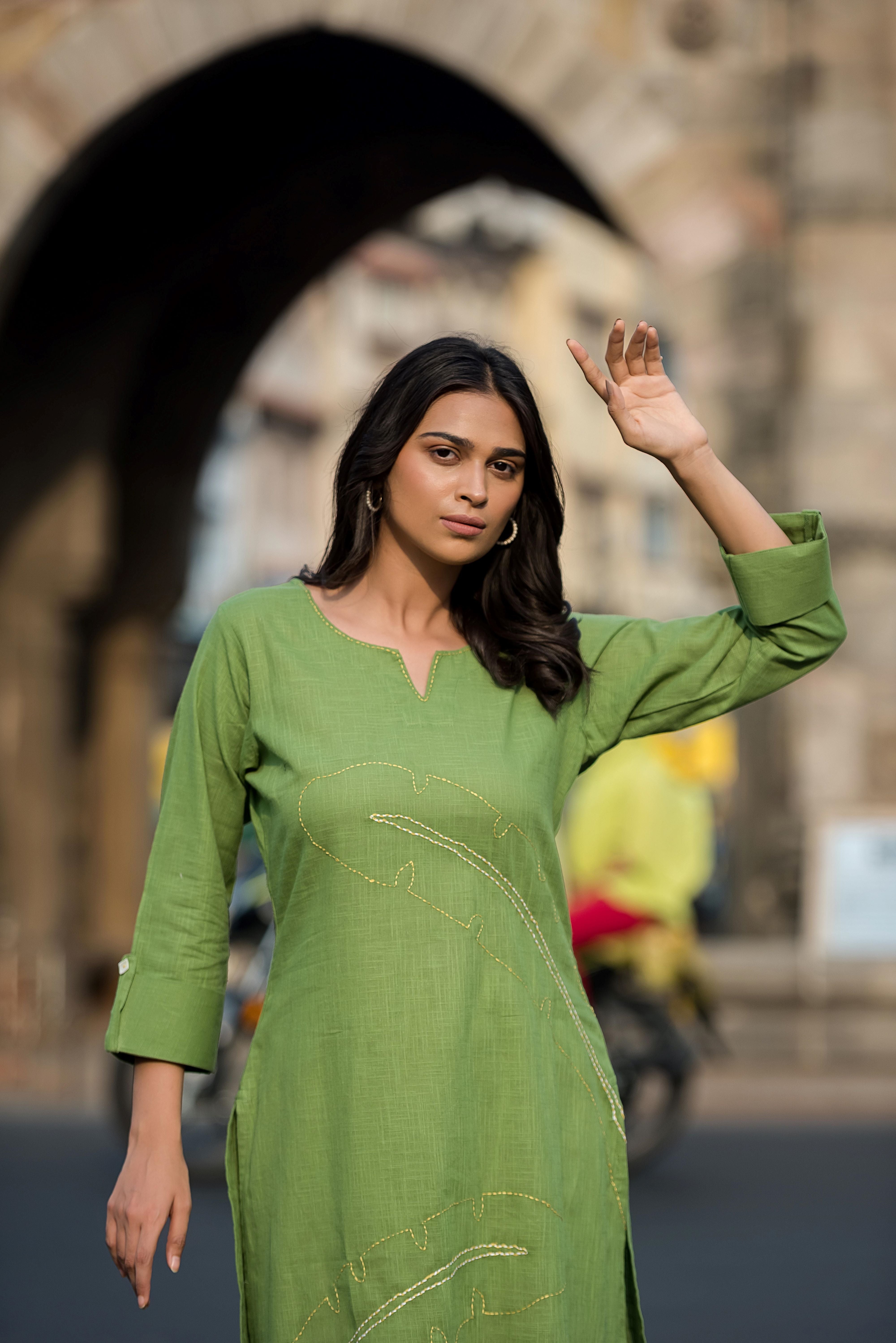 Green Linen Straight-fit Kurta Set