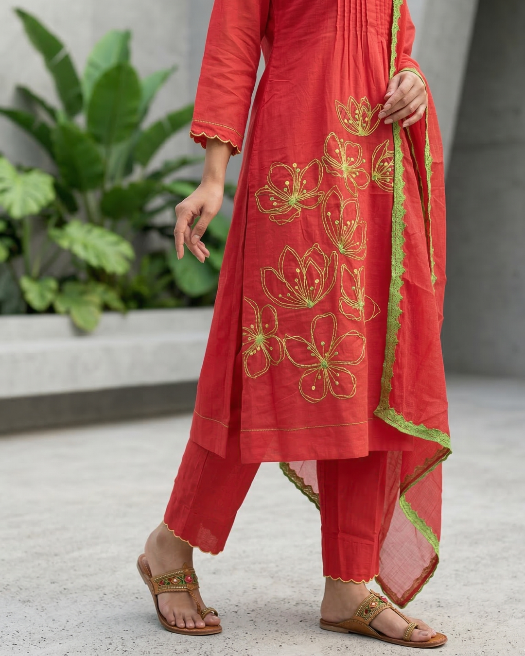 Mal Mal Straight Red Suit Set
