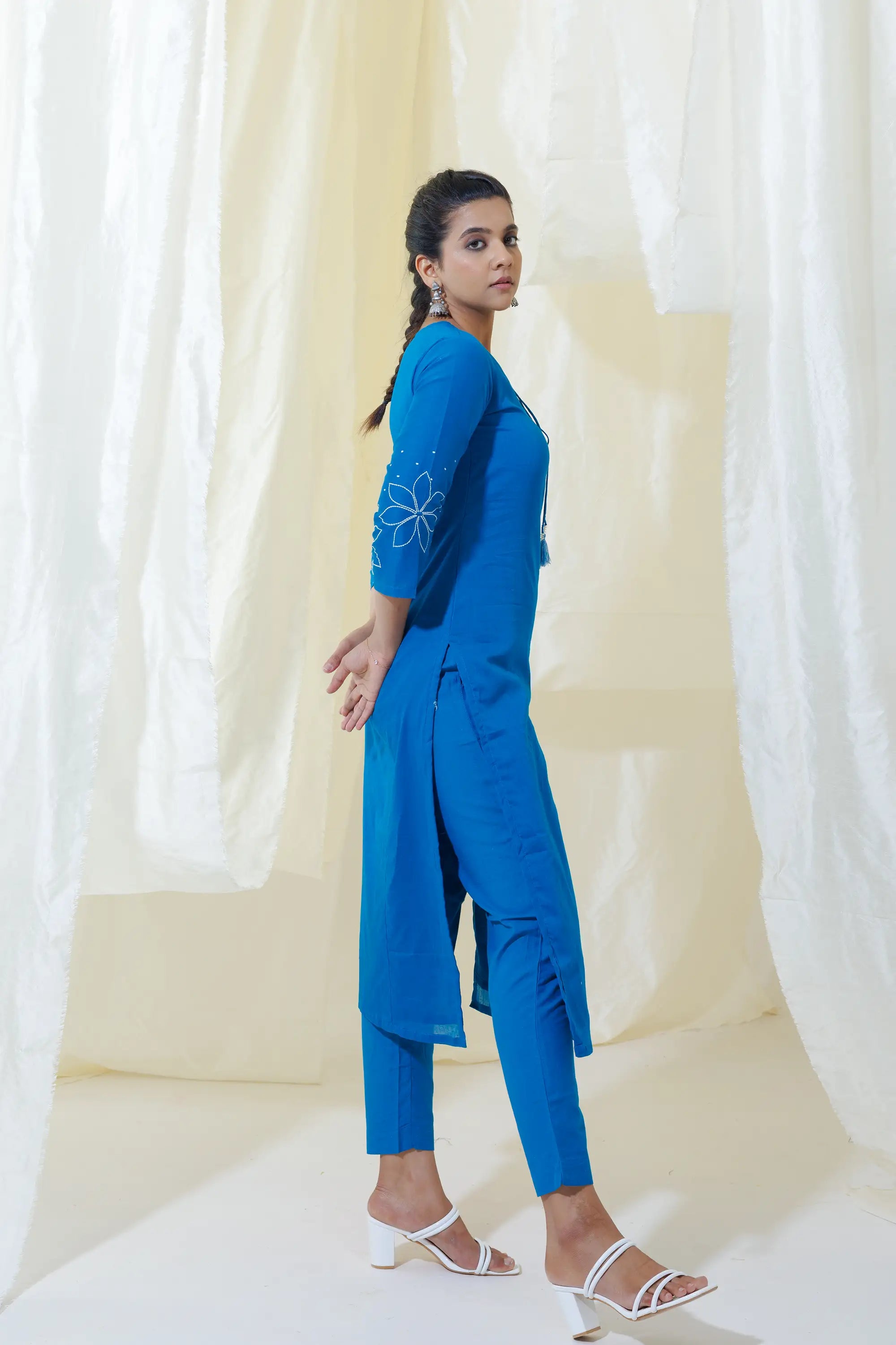 Blue Straight Fit Kurta