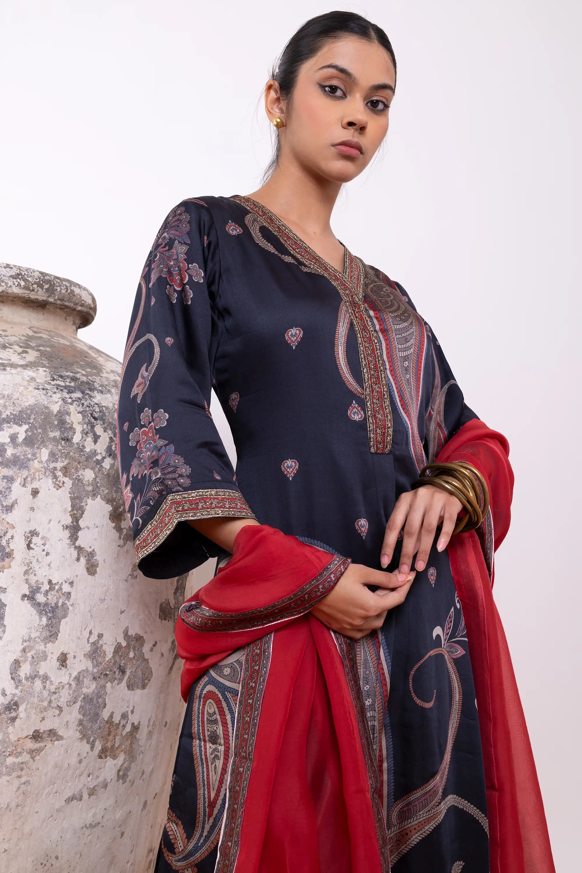 PAYAL Festive Black Kurta Suit Set - Tarang