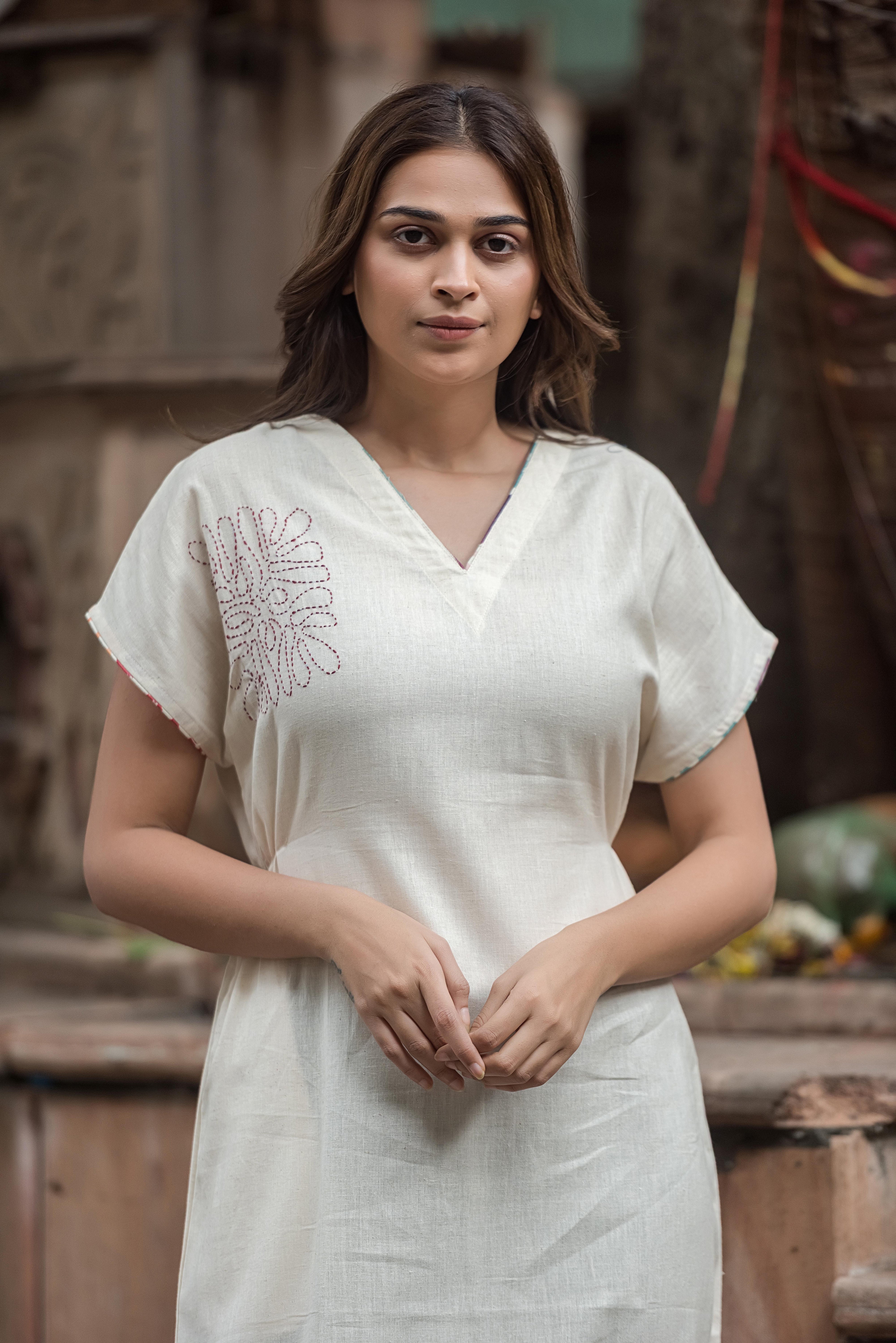 Beige Beauty — The Applecut Dress