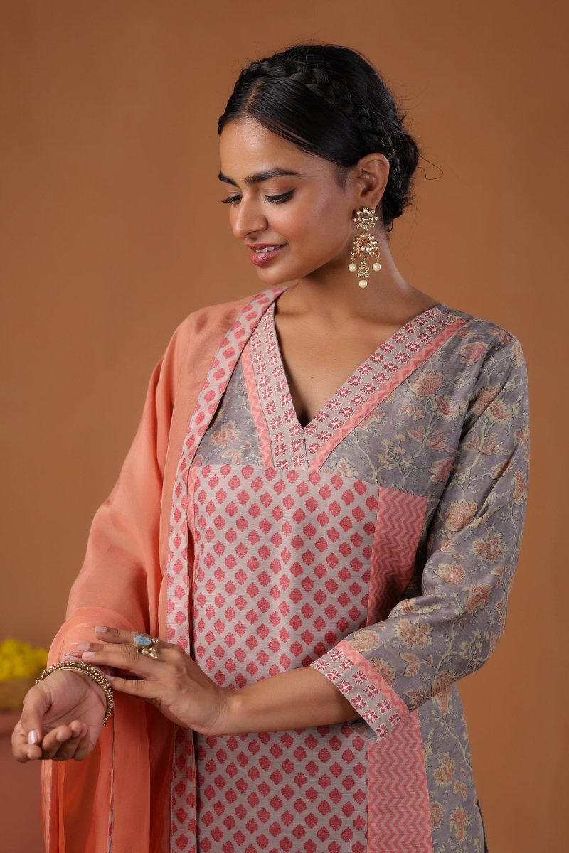PAYAL Carnation Pink Kurta Suit Set with Festive Print Design - Payal