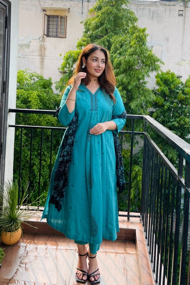 PAYAL Casual White Kurta Suit Set for Everyday - Payal