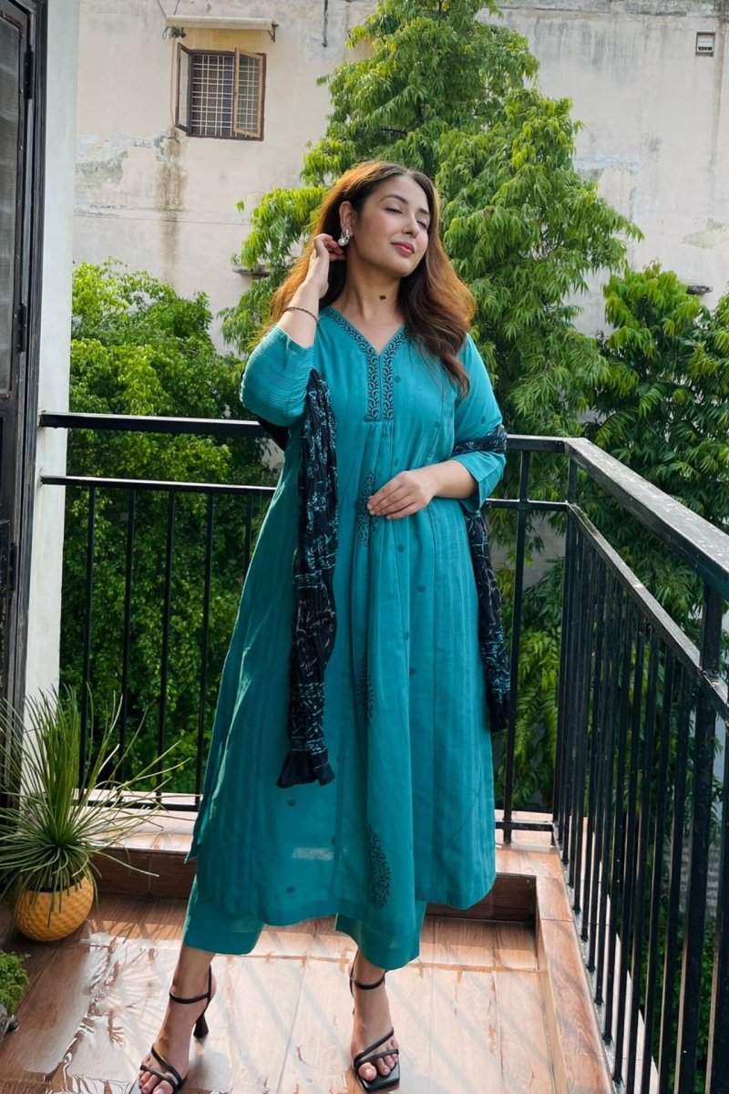 PAYAL Casual White Kurta Suit Set for Everyday - Payal