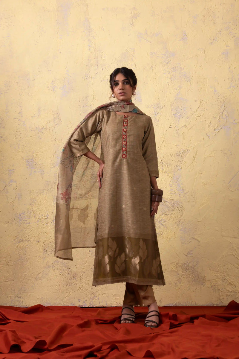 PAYAL Festive Kurta Suit Set with Gold Motif Detailing - Payal