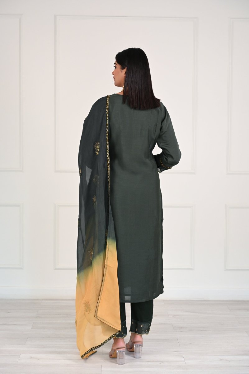 PAYAL Green Kurta Suit Set with Intricate Khatwork - Payal