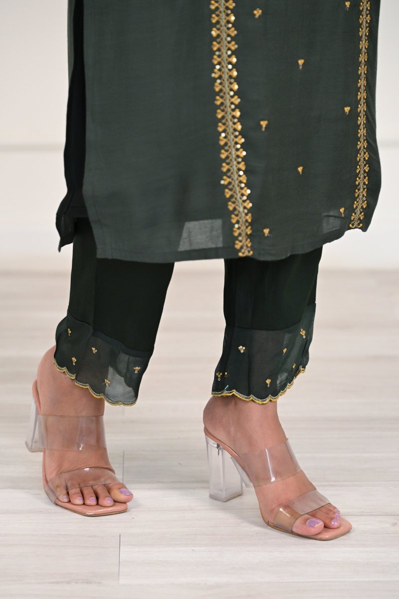 PAYAL Green Kurta Suit Set with Intricate Khatwork - Payal