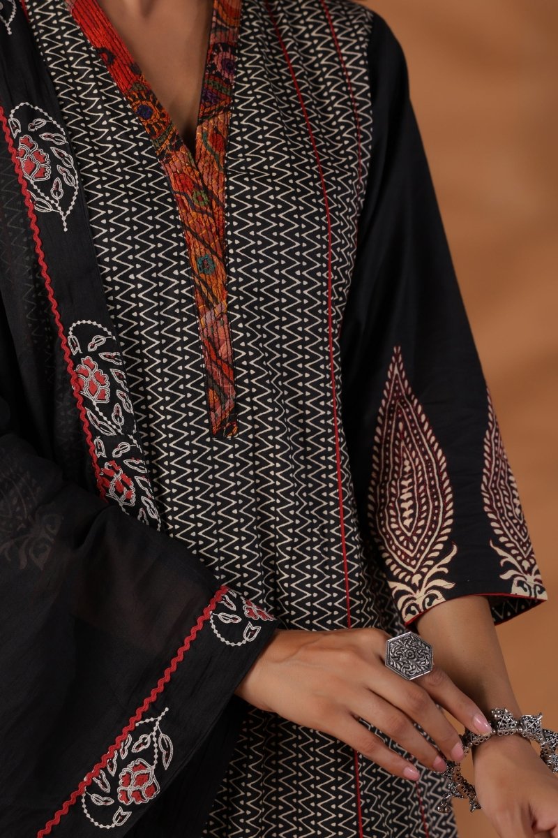 PAYAL Kurta Suit Set for a Casual Outing - Payal