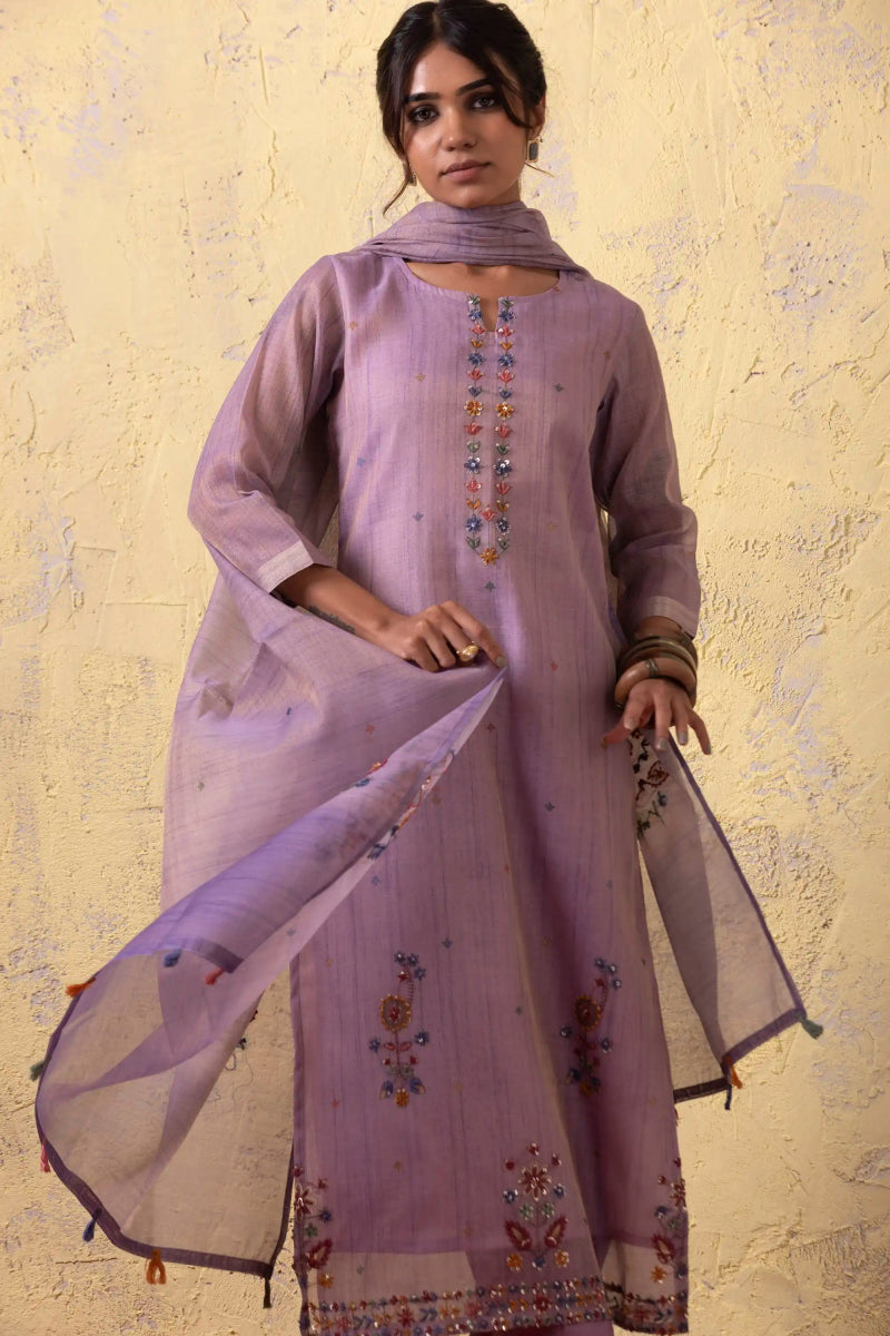 PAYAL Lilac Kurta Suit Set with Khat Work Detailing - Payal
