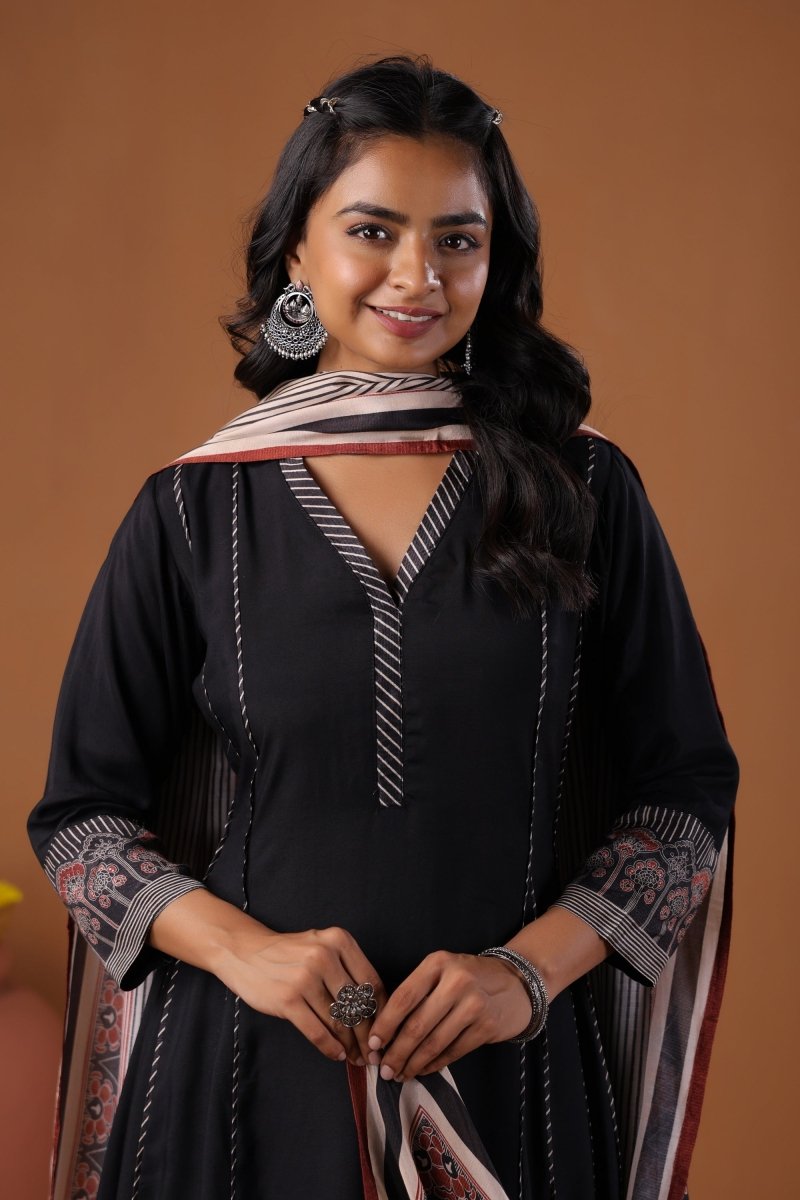 PAYAL Muslin Black Kurta Suit Set - Payal