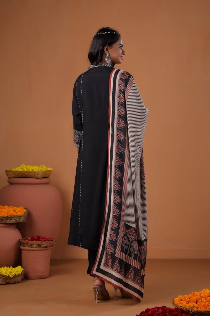 PAYAL Muslin Black Kurta Suit Set - Payal