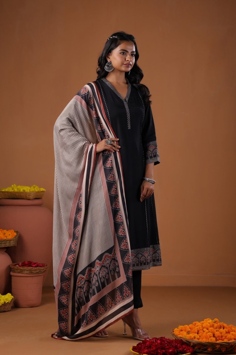 PAYAL Muslin Black Kurta Suit Set - Payal