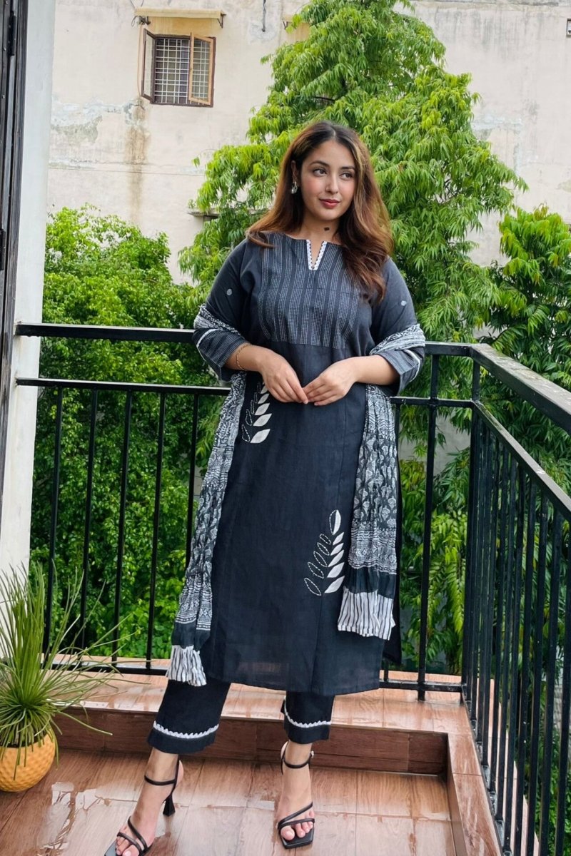 PAYAL Pestel Blue Kurta Suit Set with Petal Embroidery Detailing - Payal