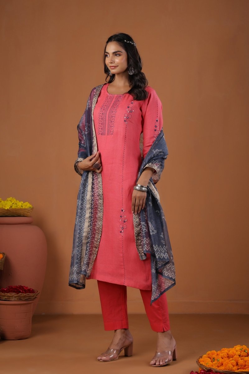 PAYAL Pink Kurta Suit Set with Printed Organza Dupatta - Payal