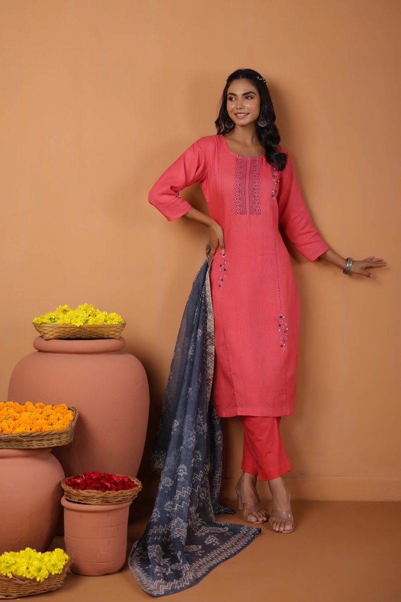 PAYAL Pink Kurta Suit Set with Printed Organza Dupatta - Payal