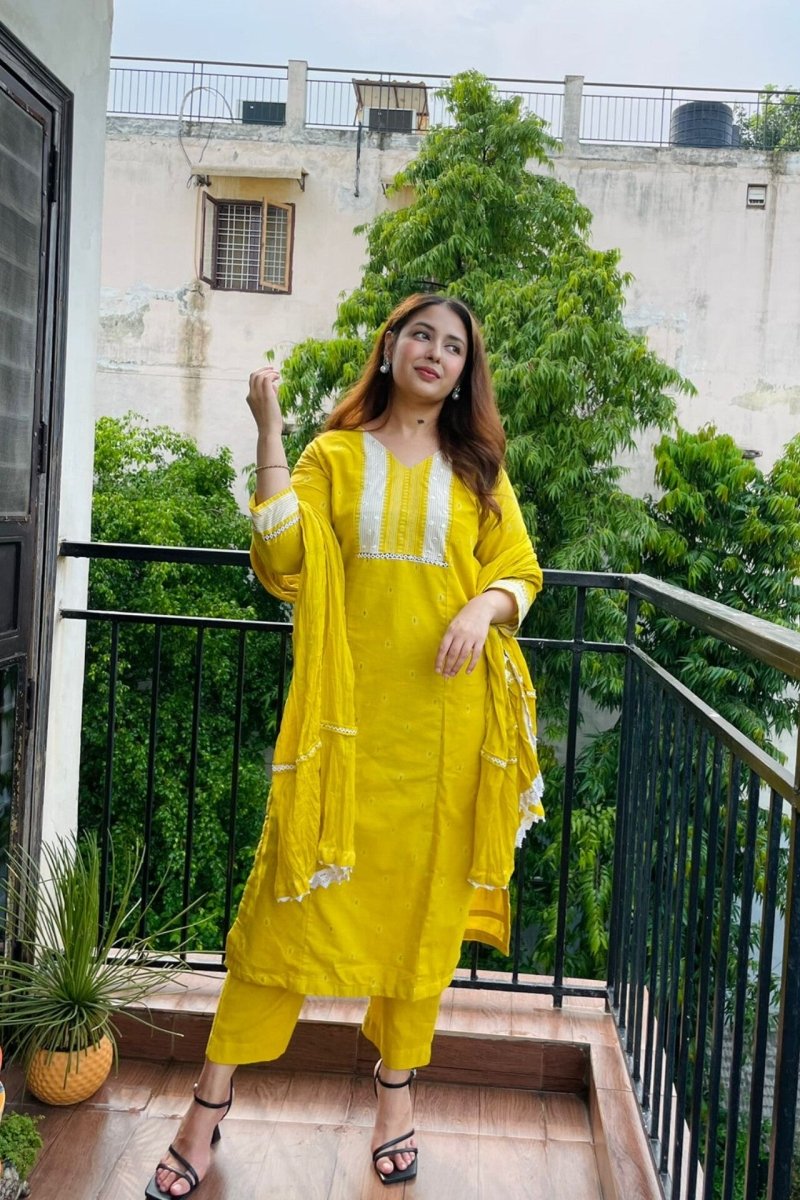 PAYAL White Kurta Suit Set with Jacquard Weaving - Payal