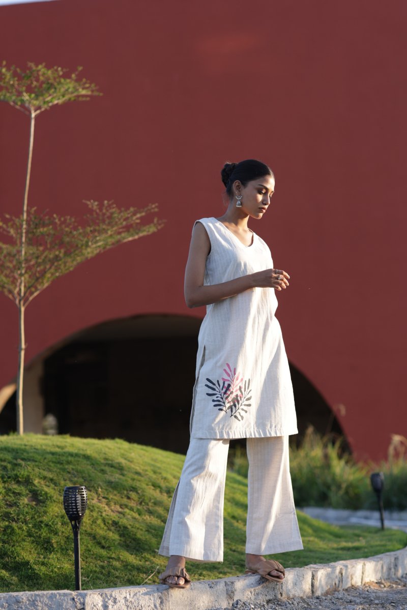 WOK Sleeveless Kurta Set with Botanical Motif - Payal