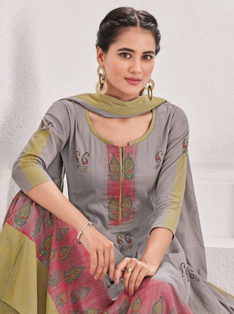 Grey Flared Suit Set - Payal