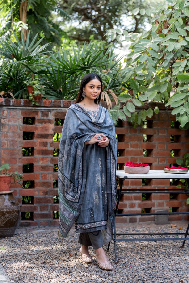 Katha Chanderi Suit Set - Payal