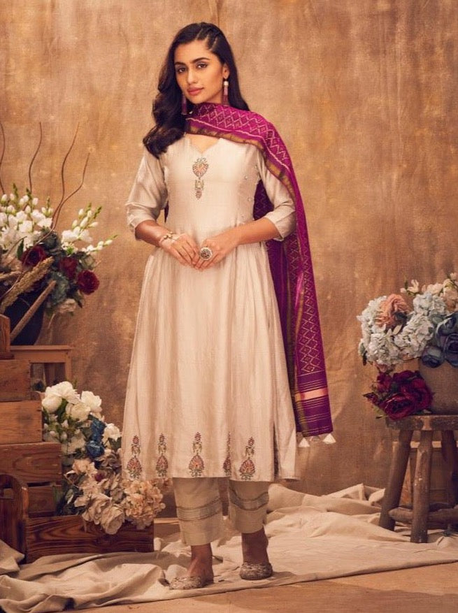 Off-White Muslin Aline Suit Set - Payal