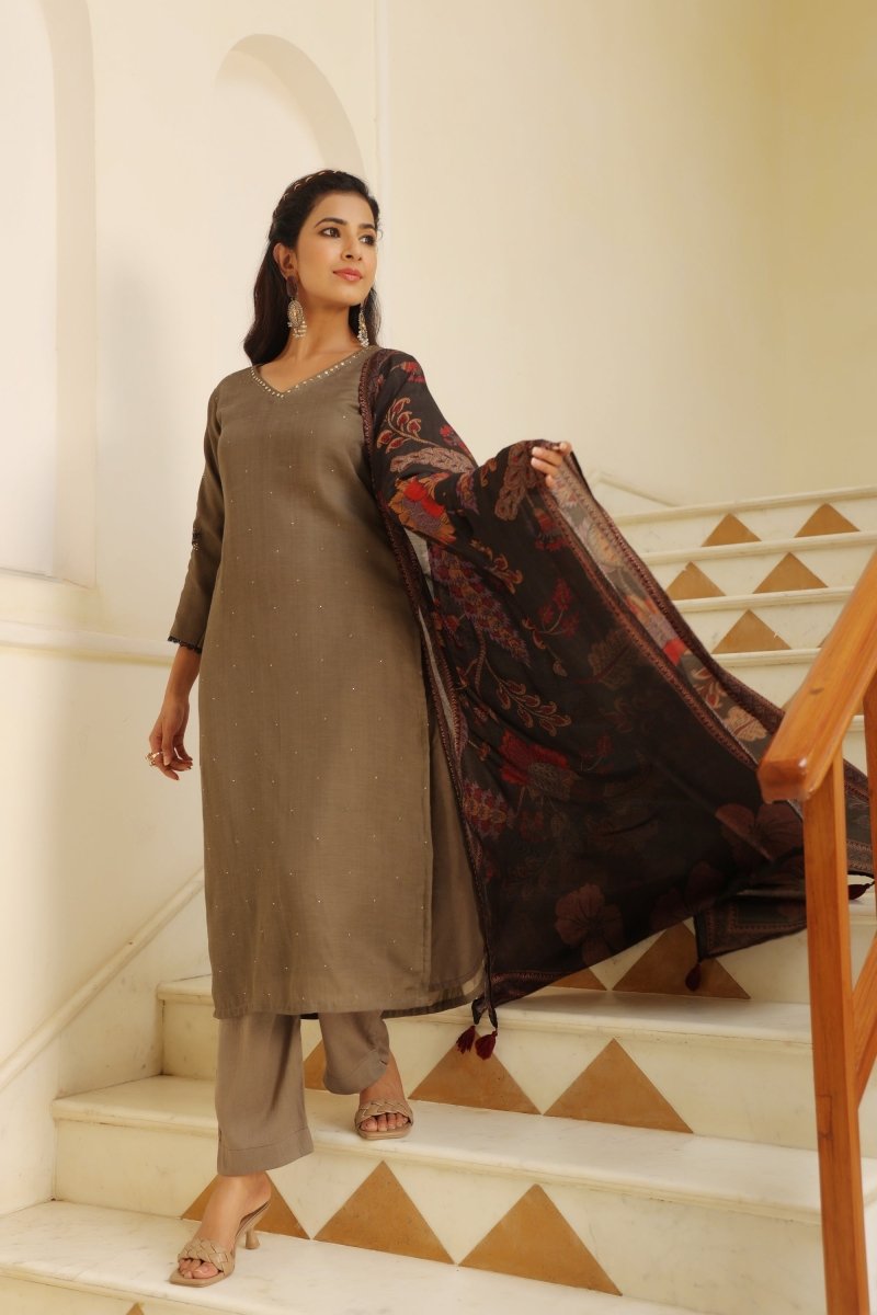 PAYAL Mukesh Straight Suit Set - Payal