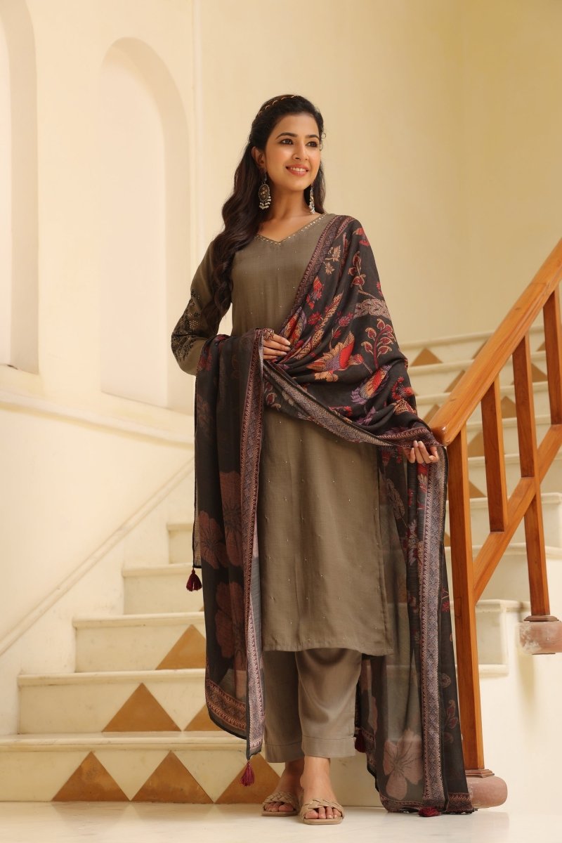 PAYAL Mukesh Straight Suit Set - Payal