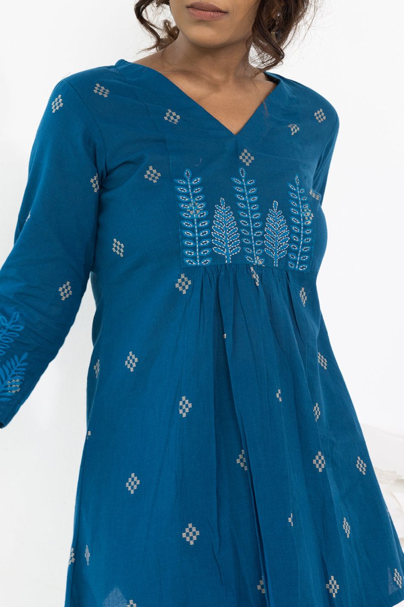 WOK Pleated Jcquard Short Top - Payal