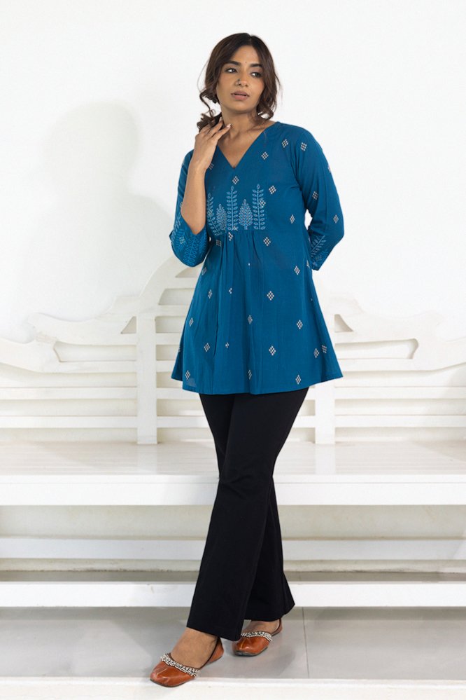 WOK Pleated Jcquard Short Top - Payal