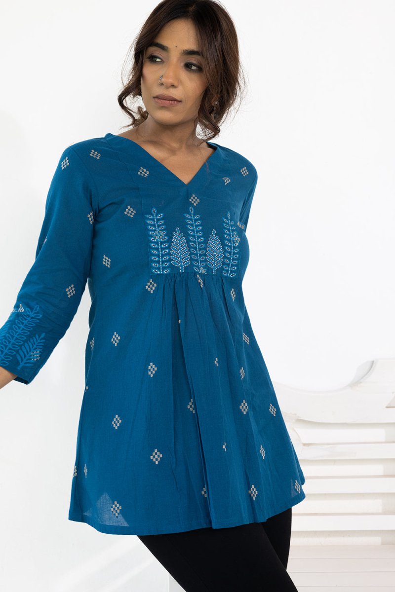 WOK Pleated Jcquard Short Top - Payal