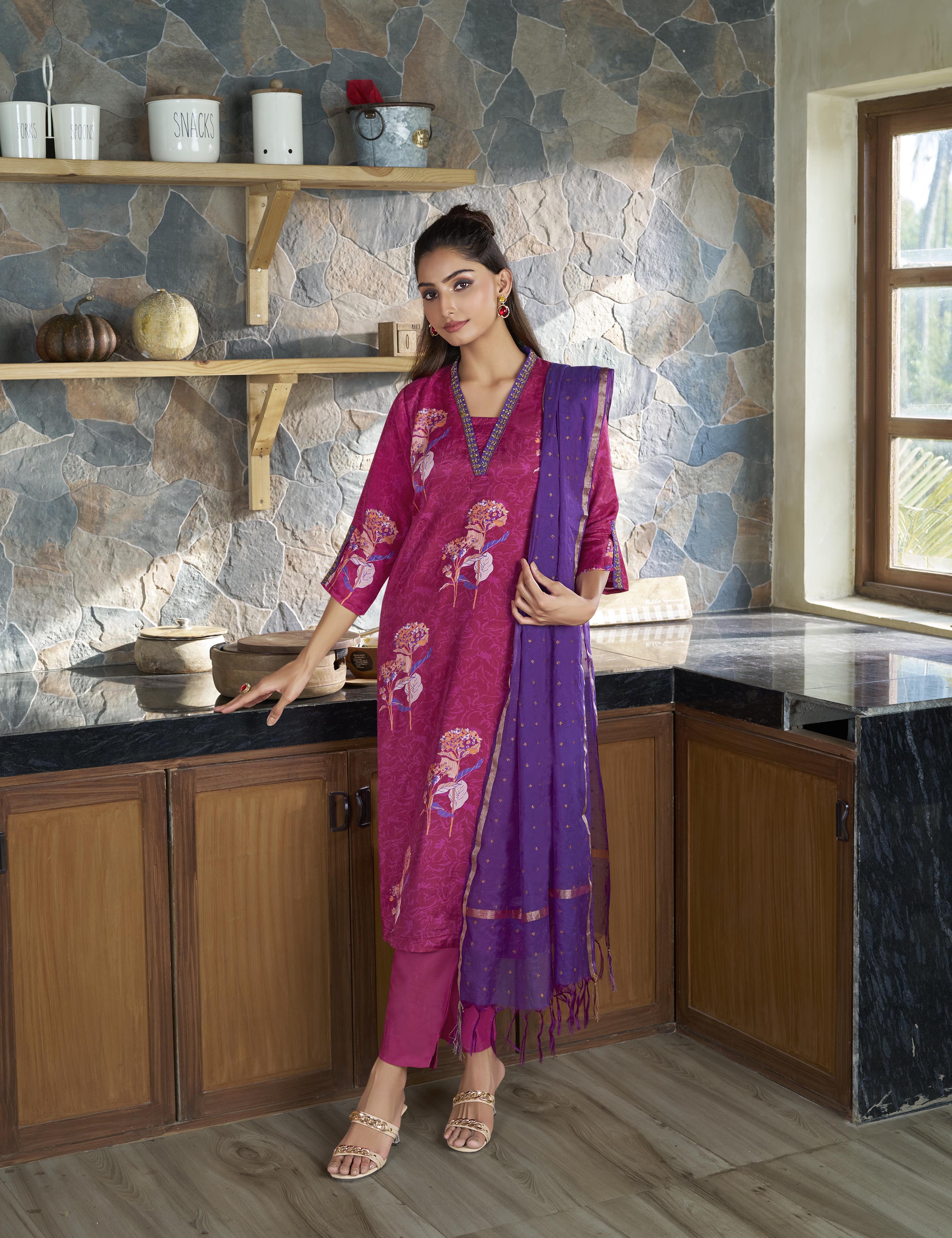 A Refined Muslin Rani Salwar Suit