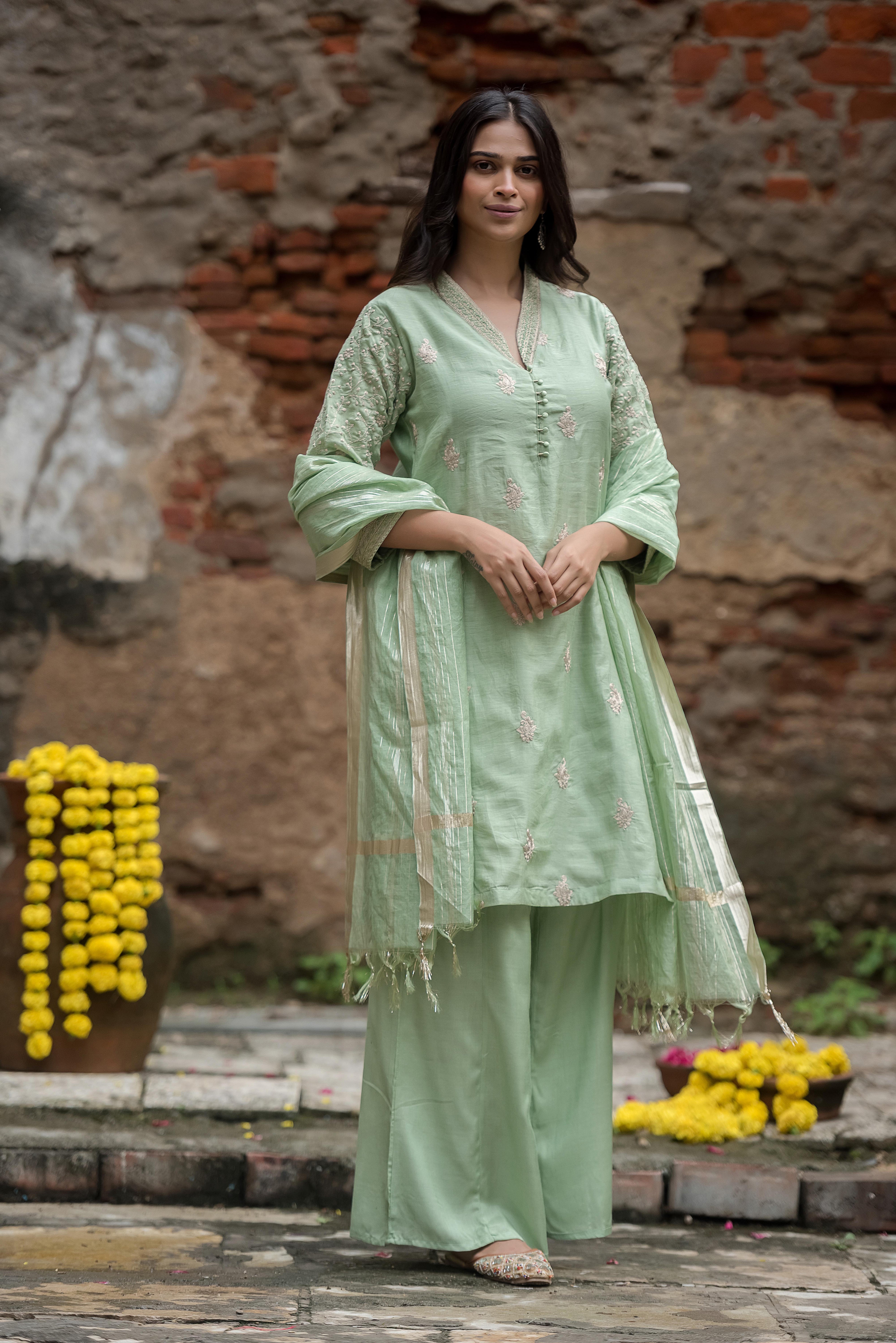 Elegant Green Salwar Suit with Delicate Detailing