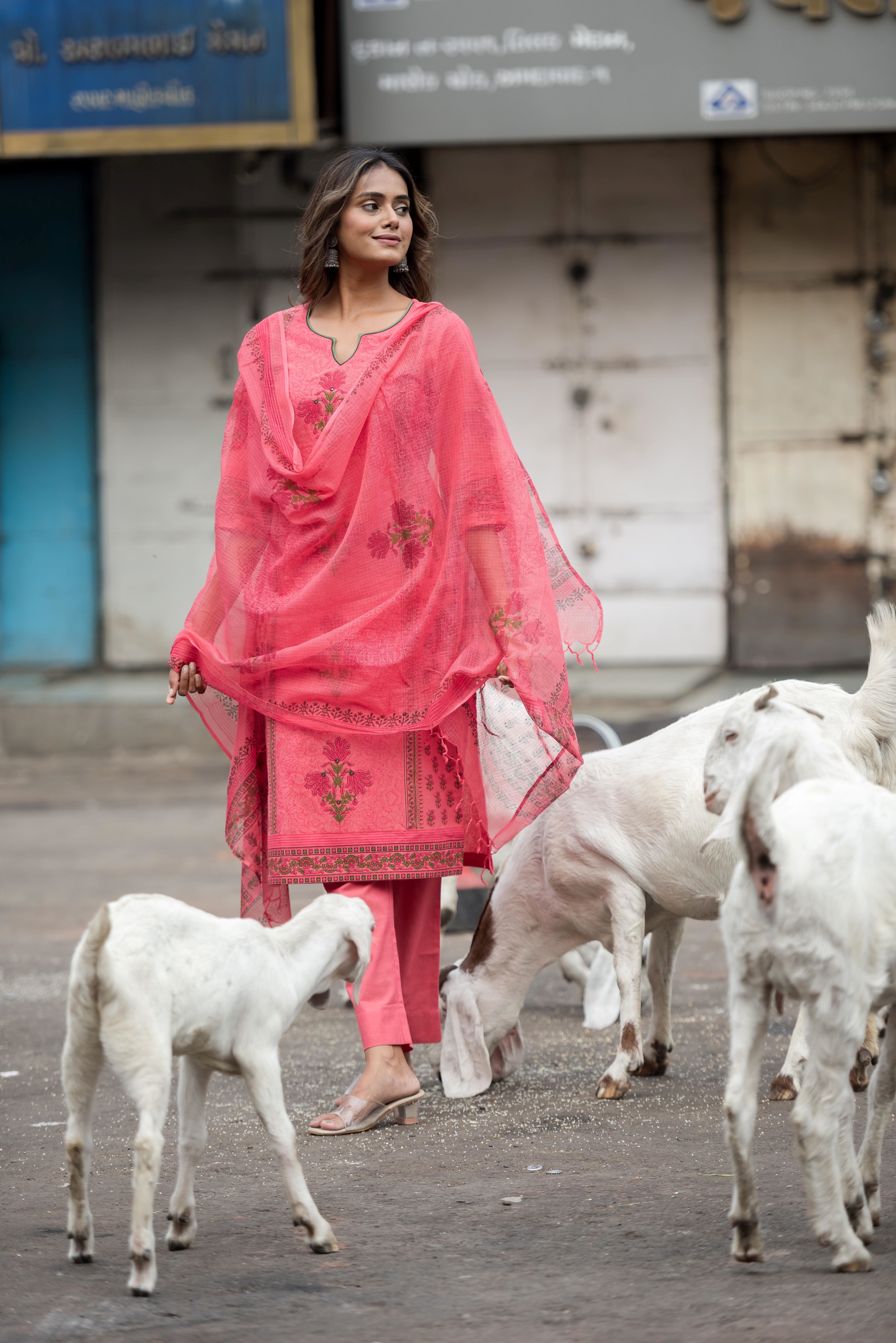A Graceful Pich South Cotton Salwar Suit