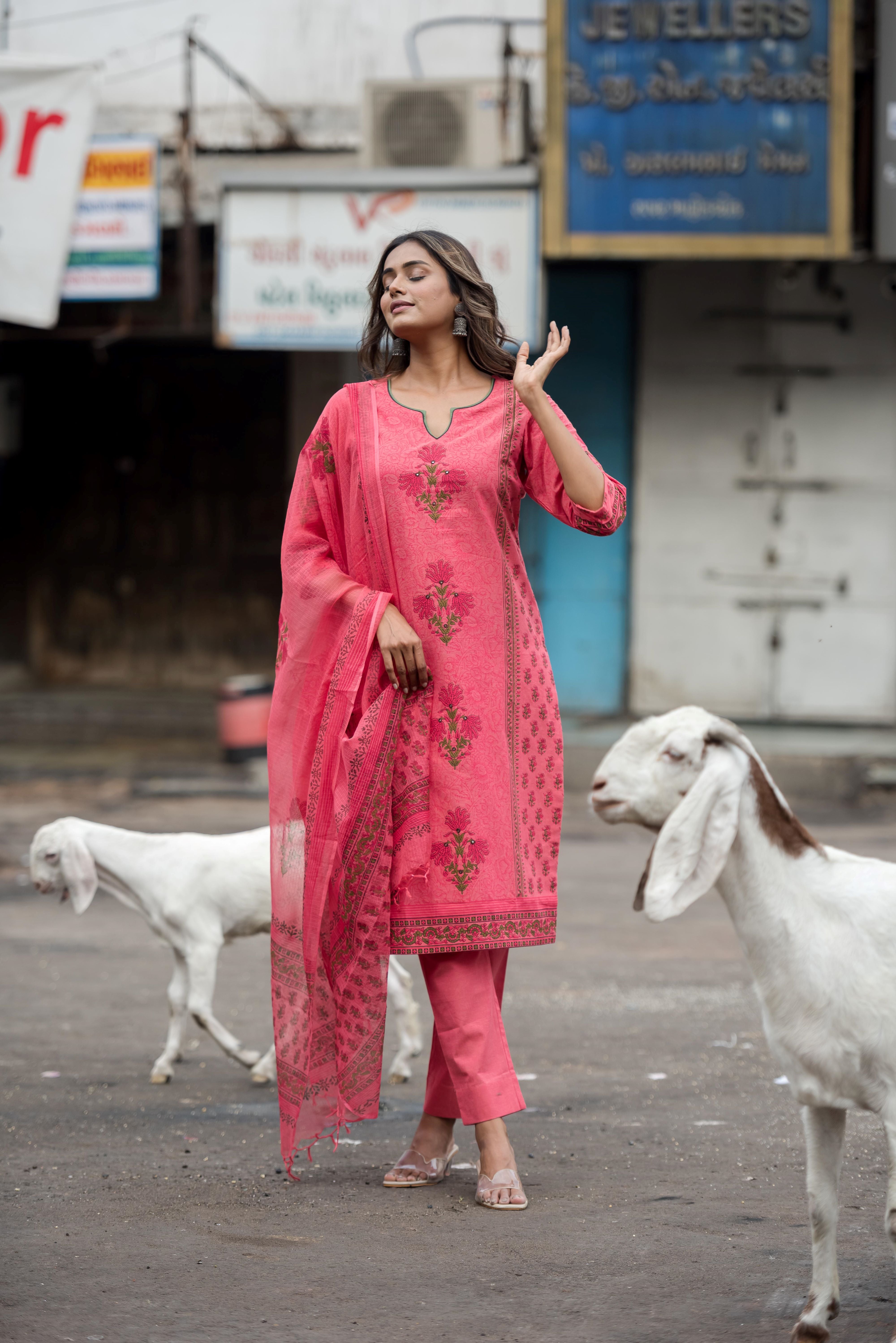 A Graceful Pich South Cotton Salwar Suit