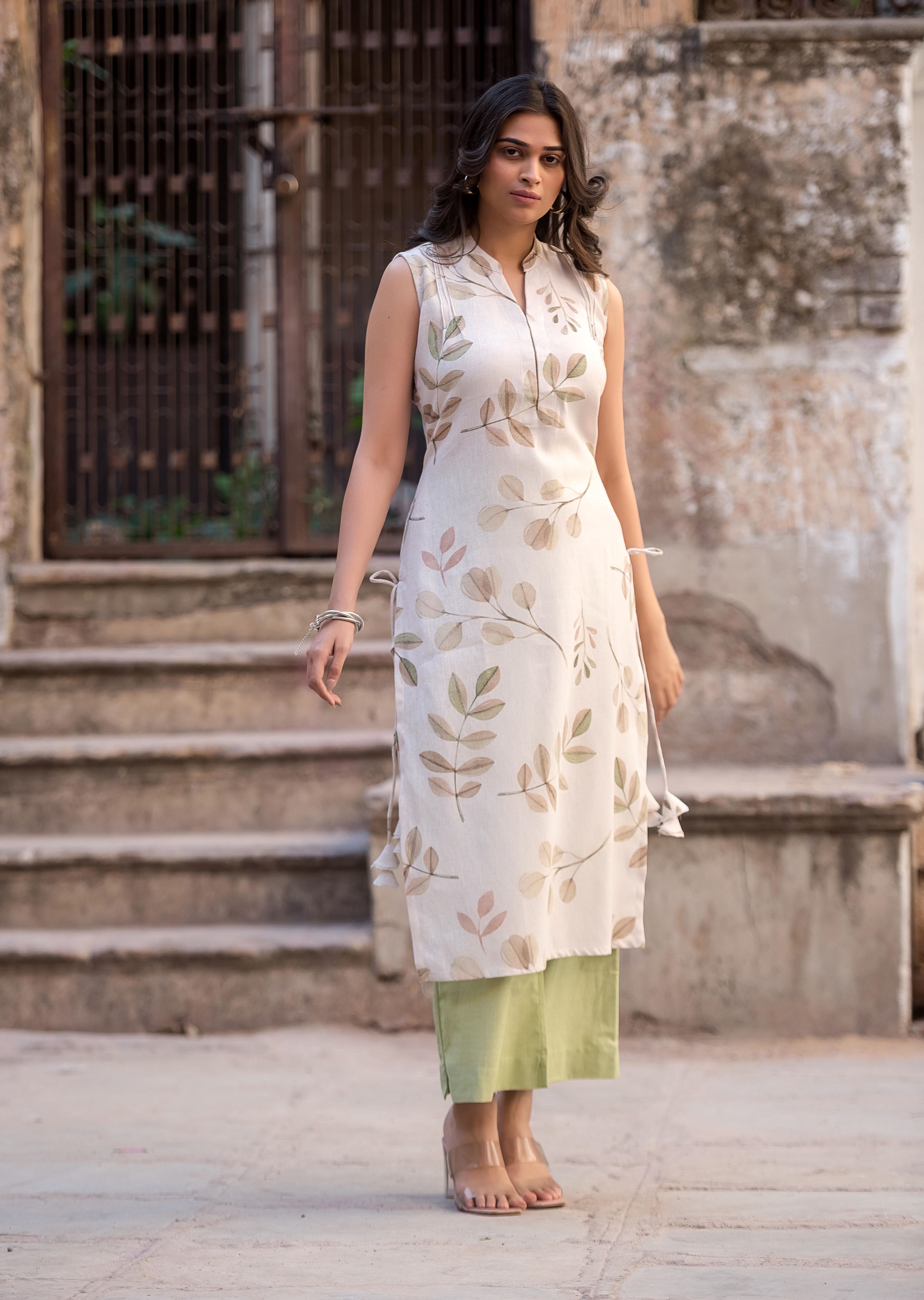 A Graceful Green Straight Kurta Set