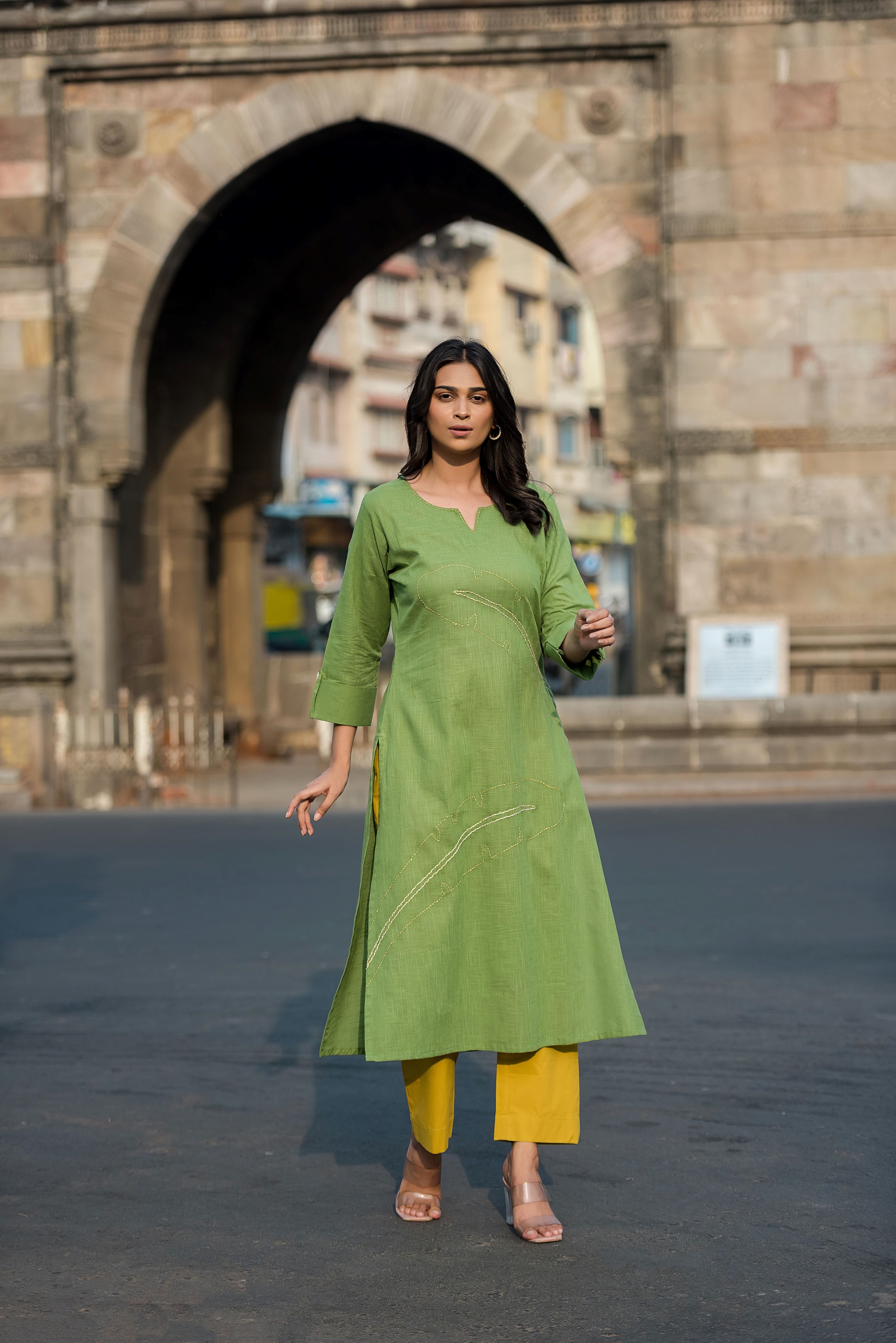 Green Linen Straight-fit Kurta Set