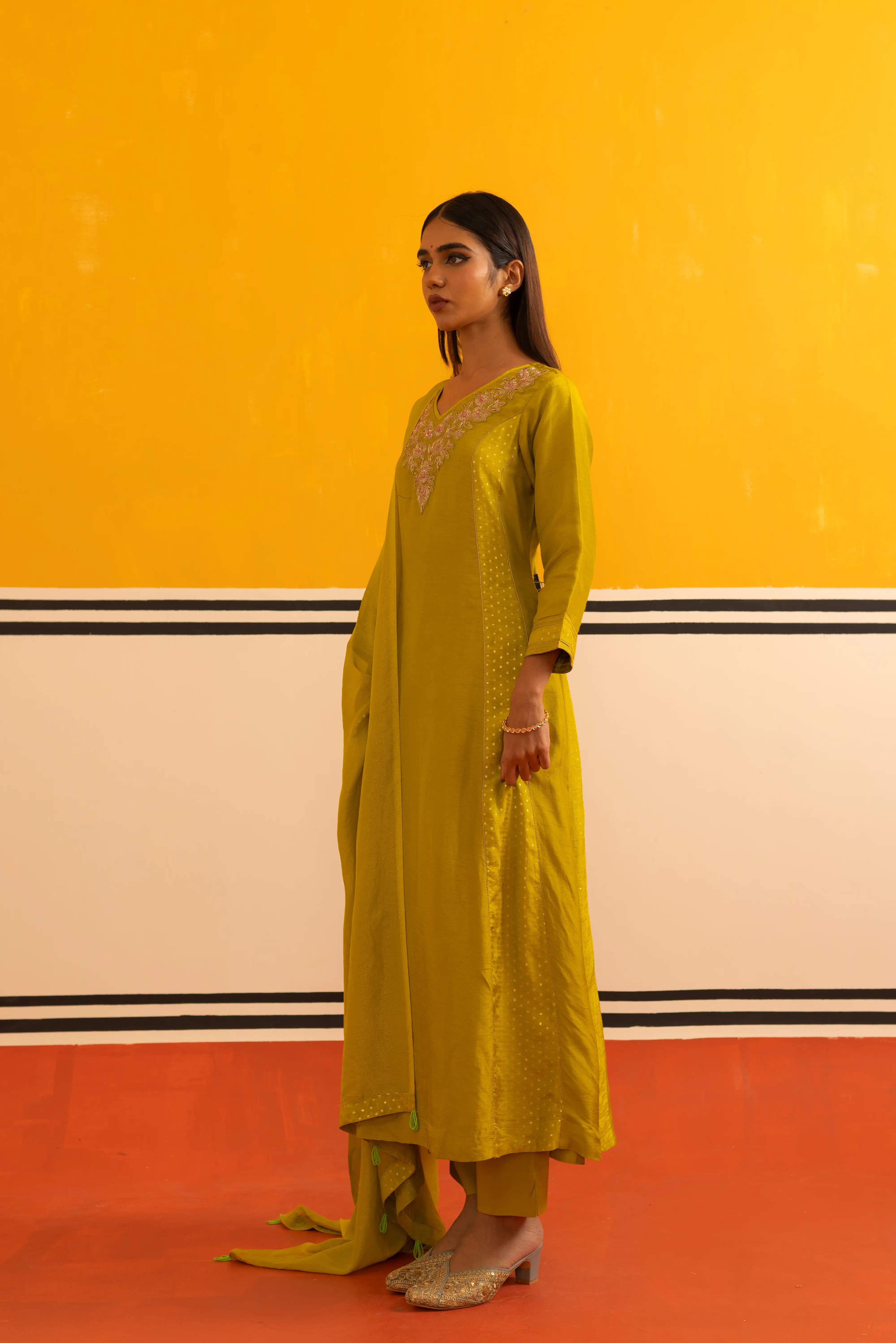 Lemon Dola Silk Flared Suit Set