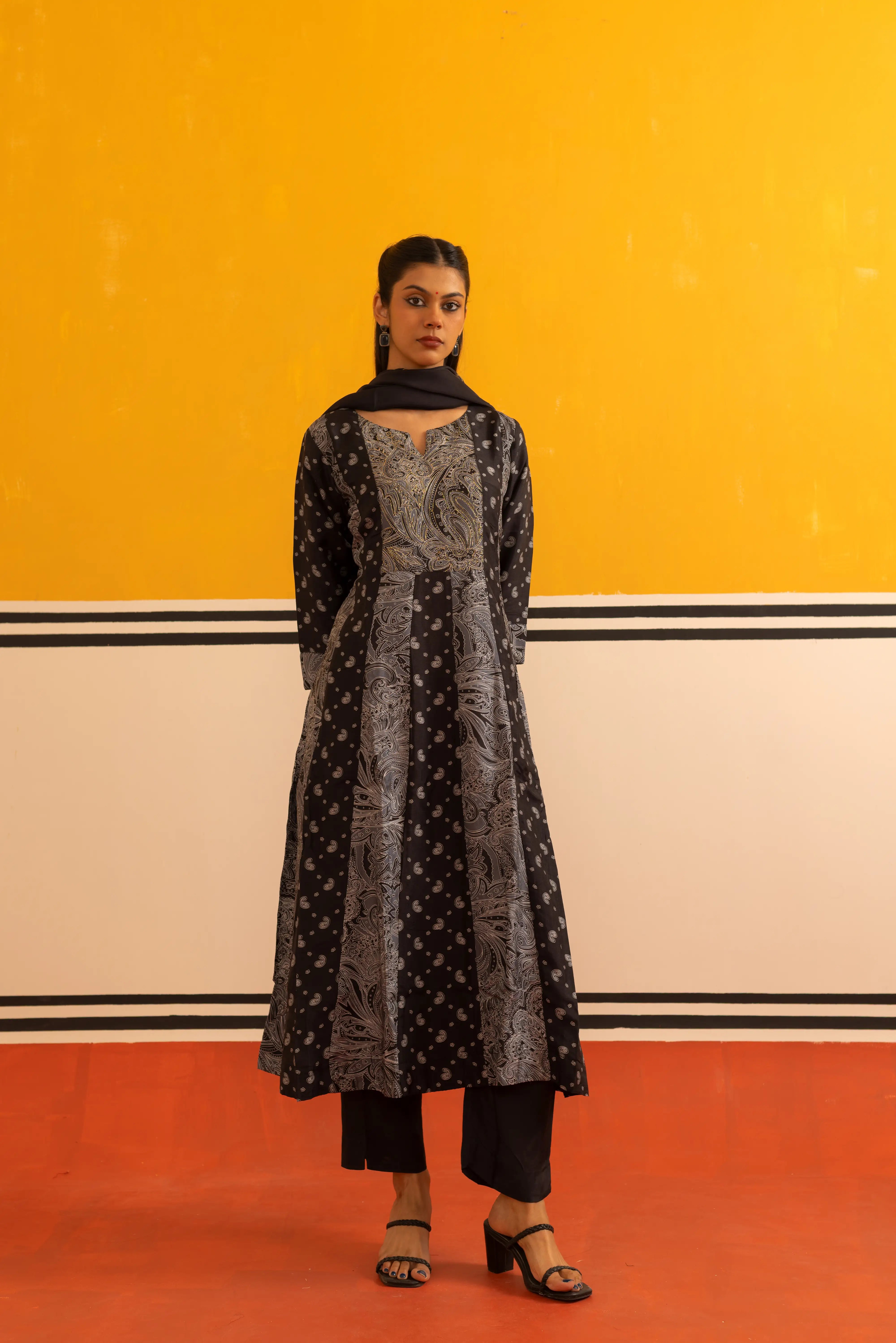 Elegant Black Kalidaar Suit Set