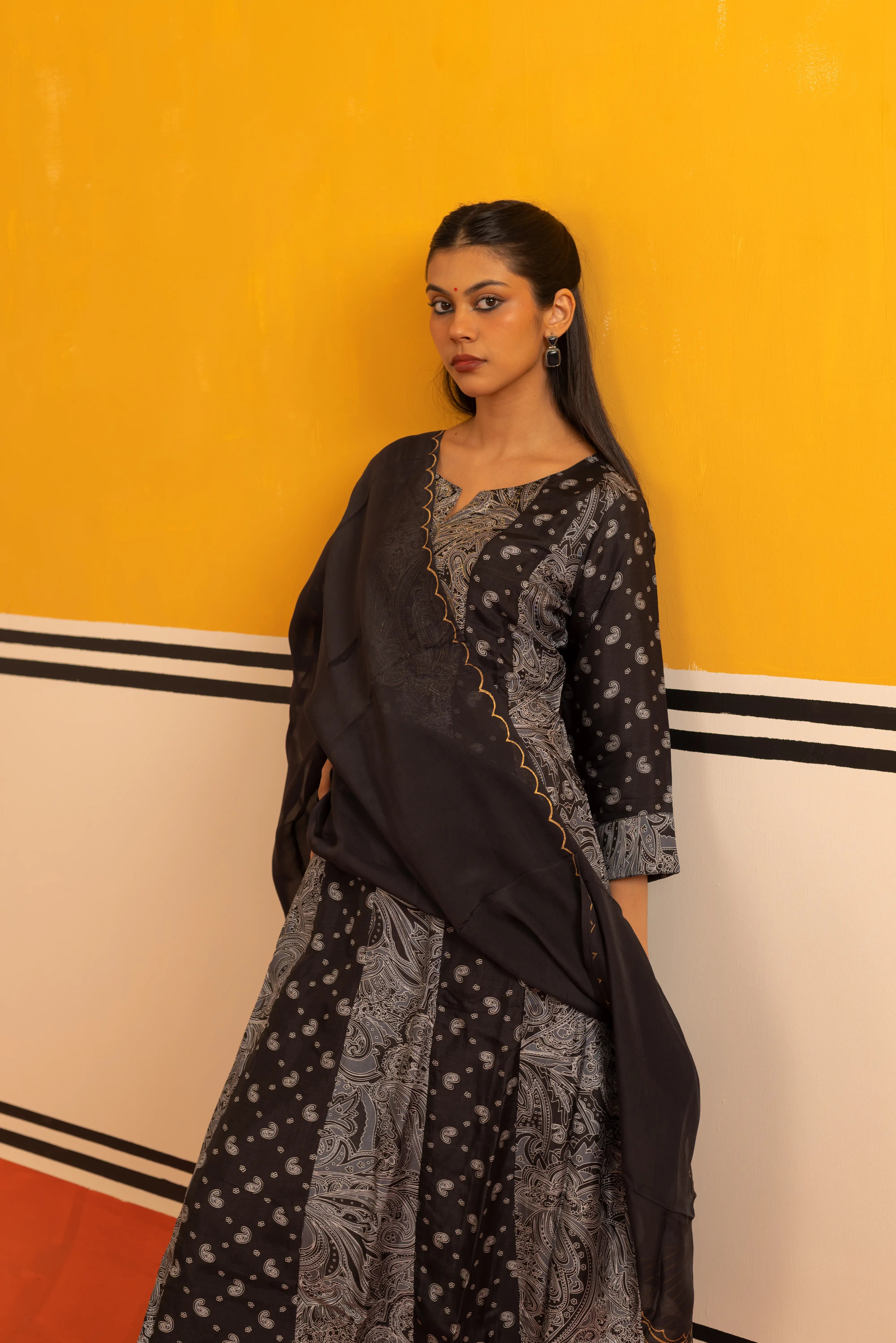 Elegant Black Kalidaar Suit Set