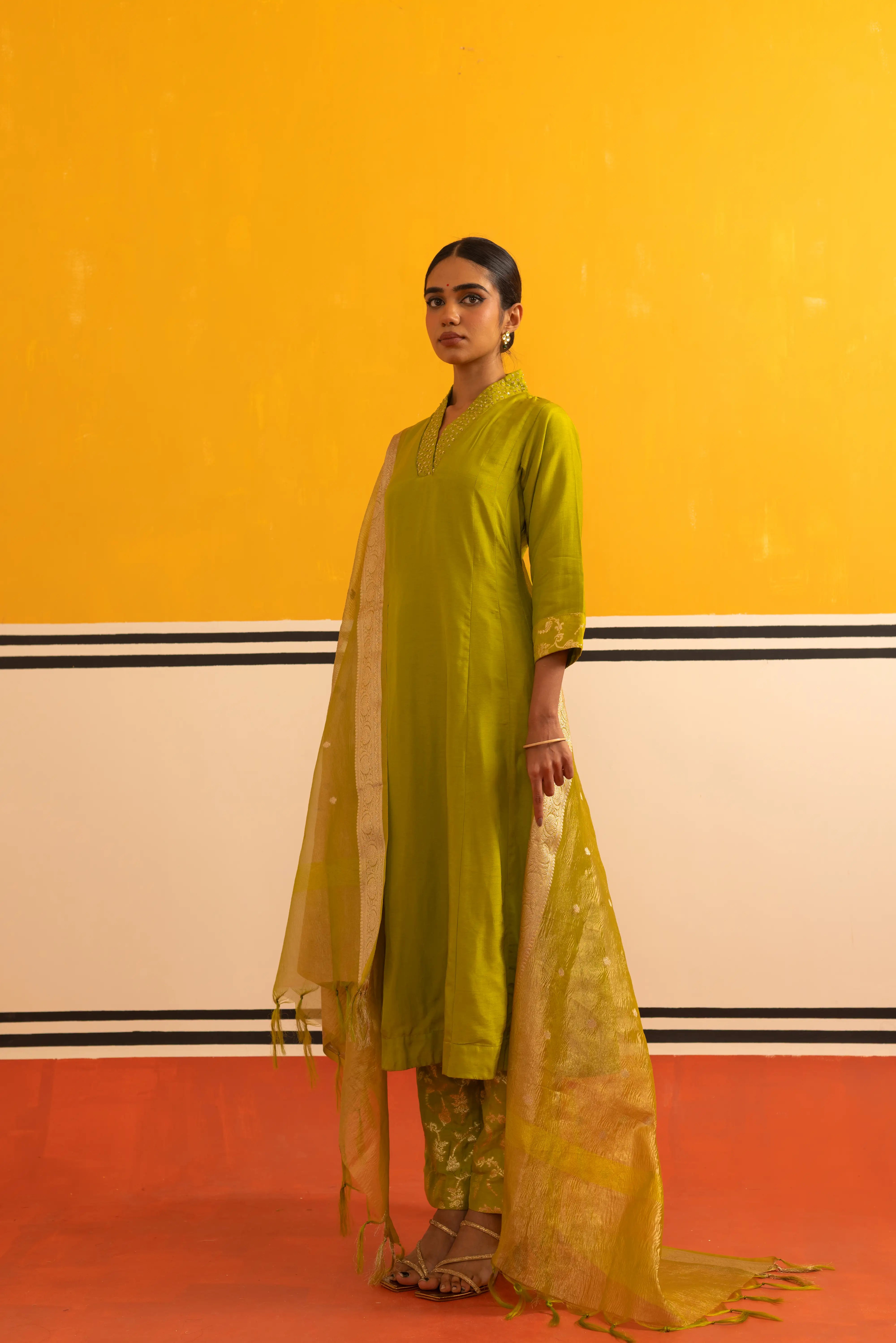 L. Green Silk Straight Suit Set