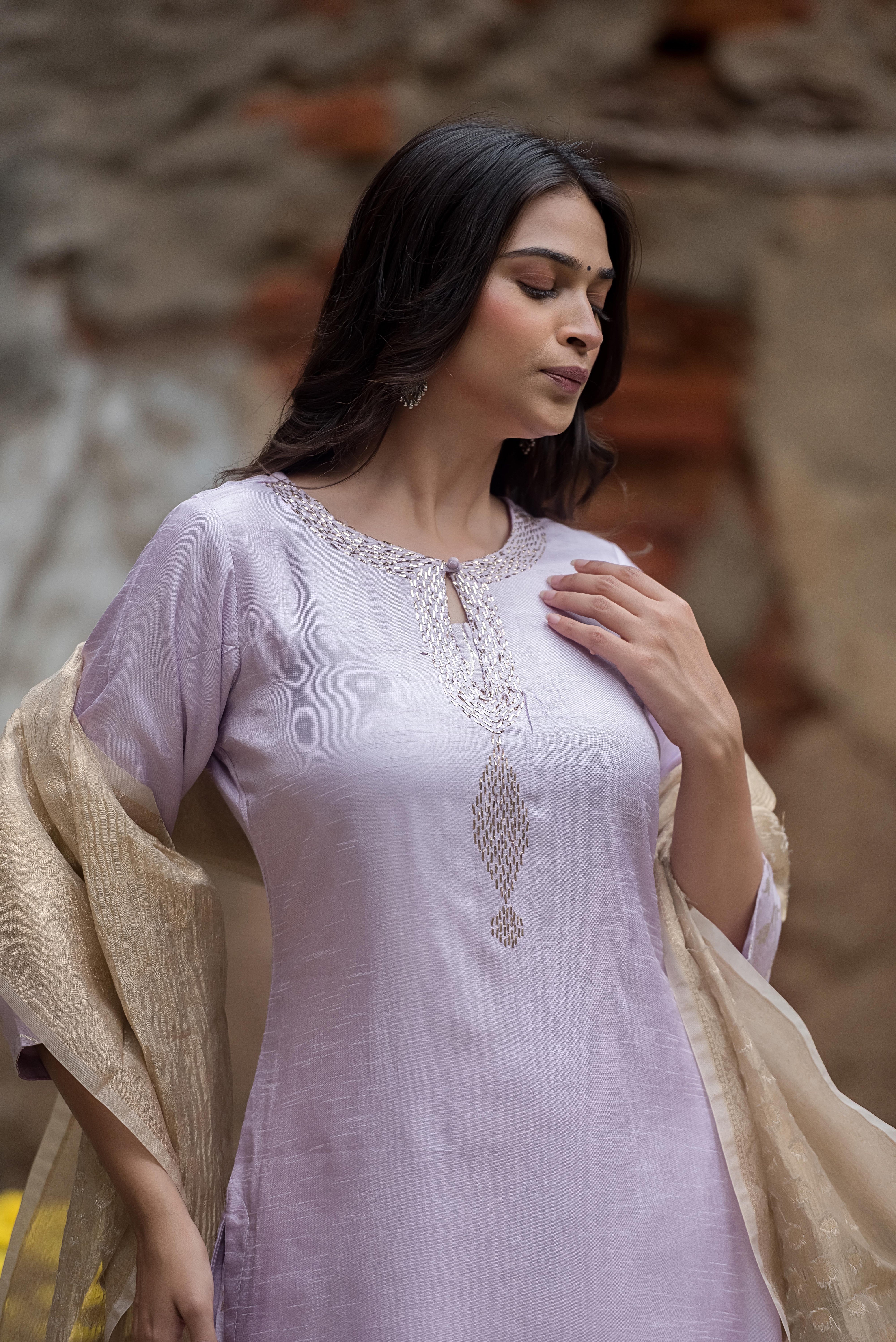 Lilac Silk Suit With Delicate Khat Work
