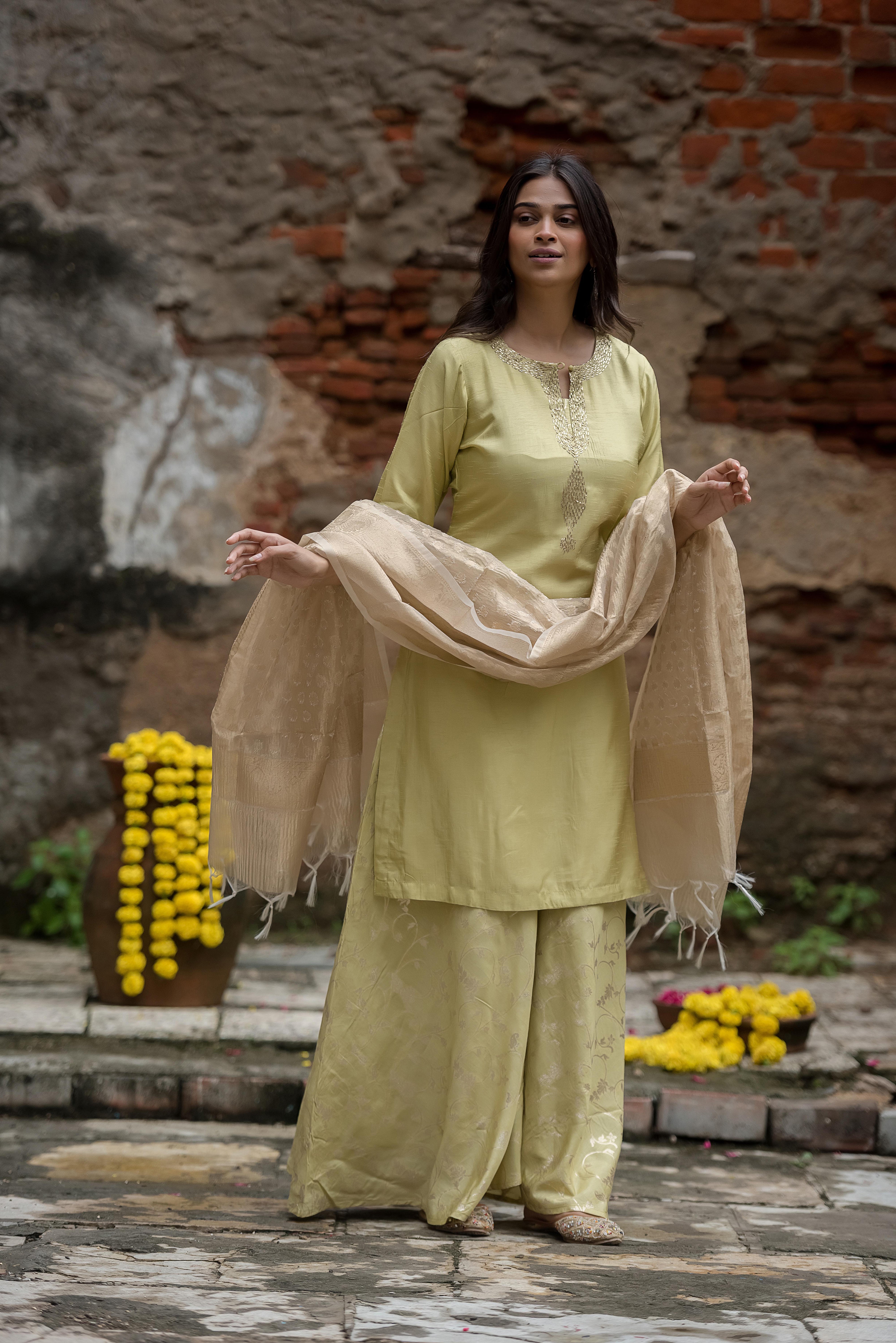 Pista Silk Suit With Delicate Khat Work