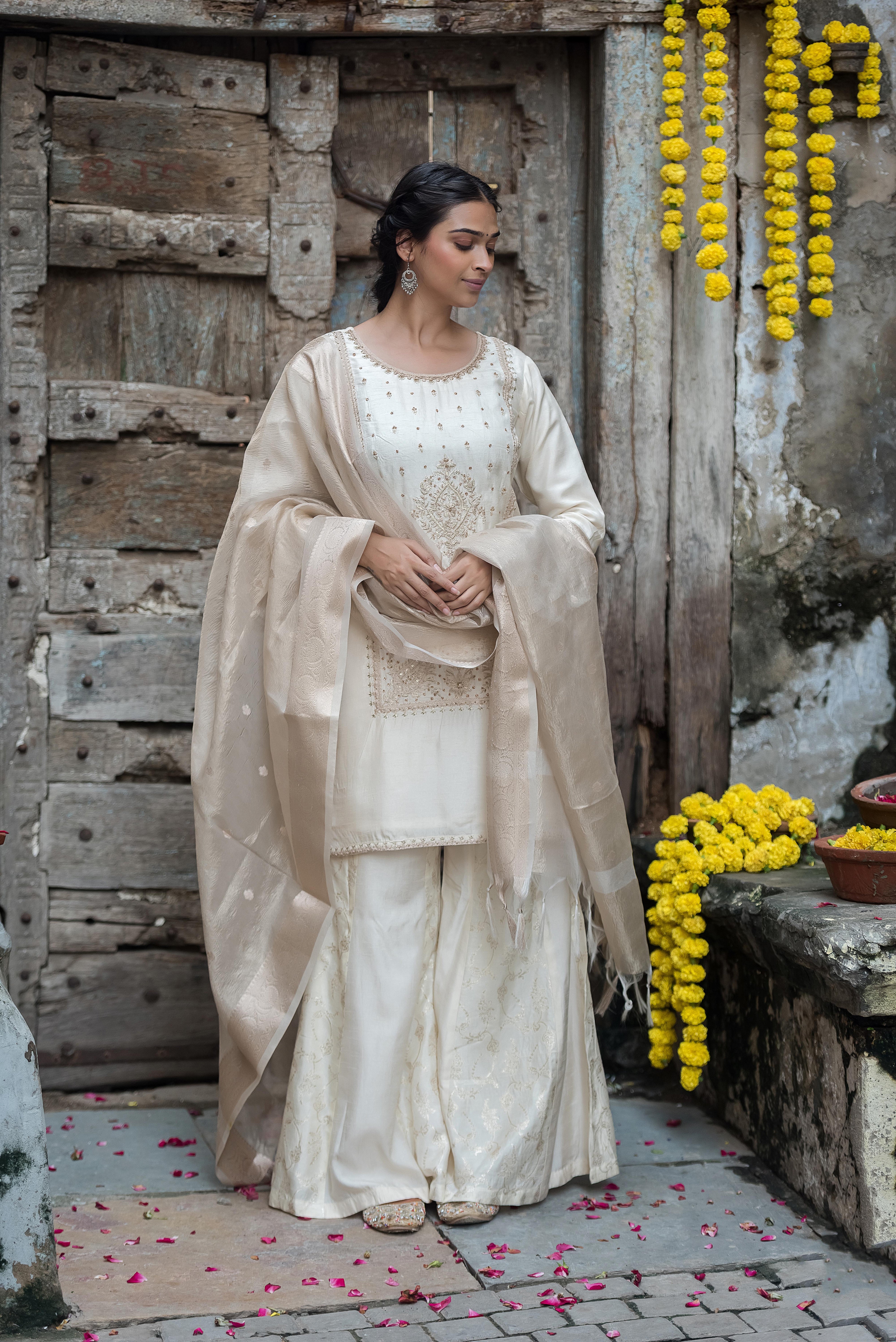 Cream Silk Straight-Cut Salwar Suit