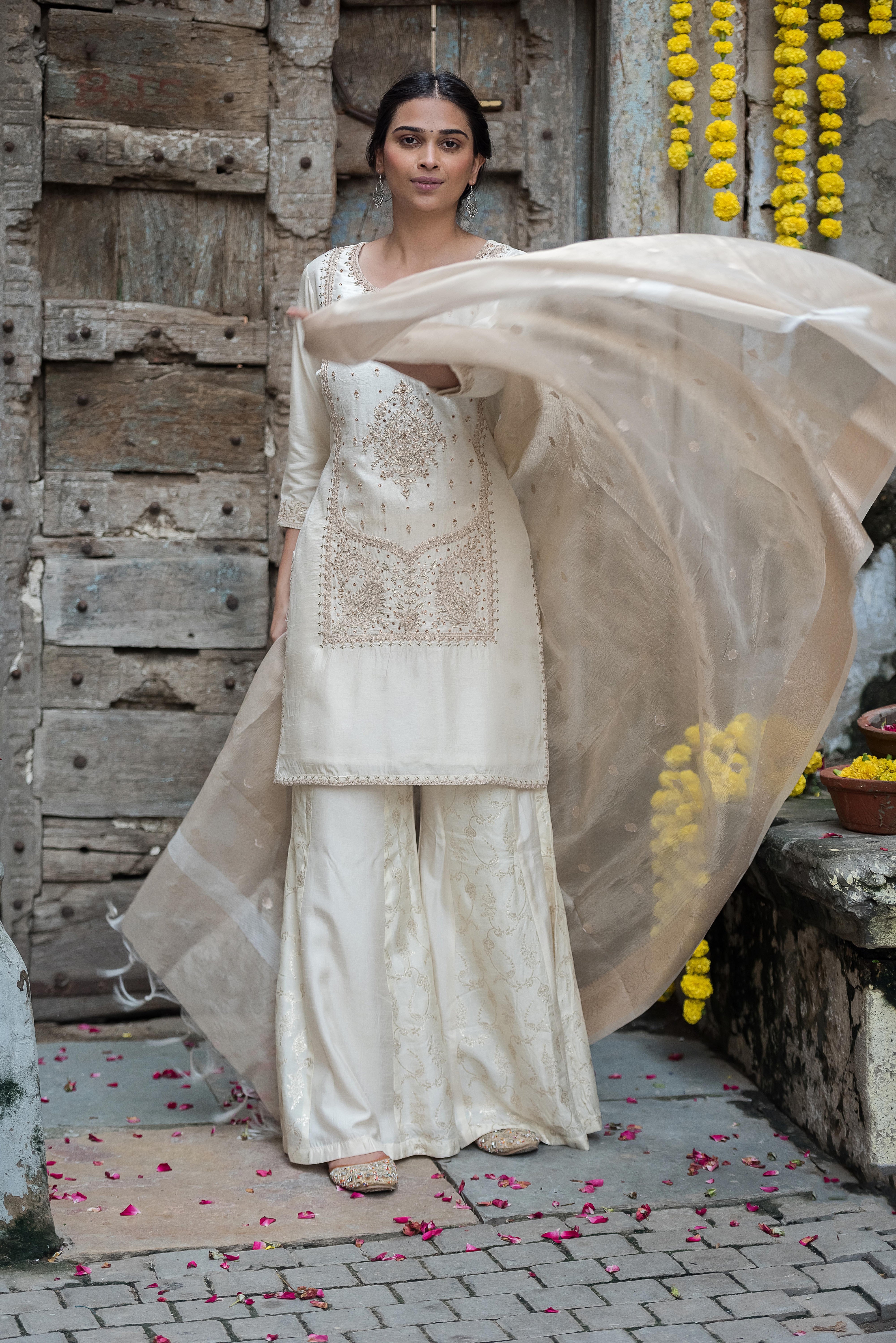Cream Silk Straight-Cut Salwar Suit