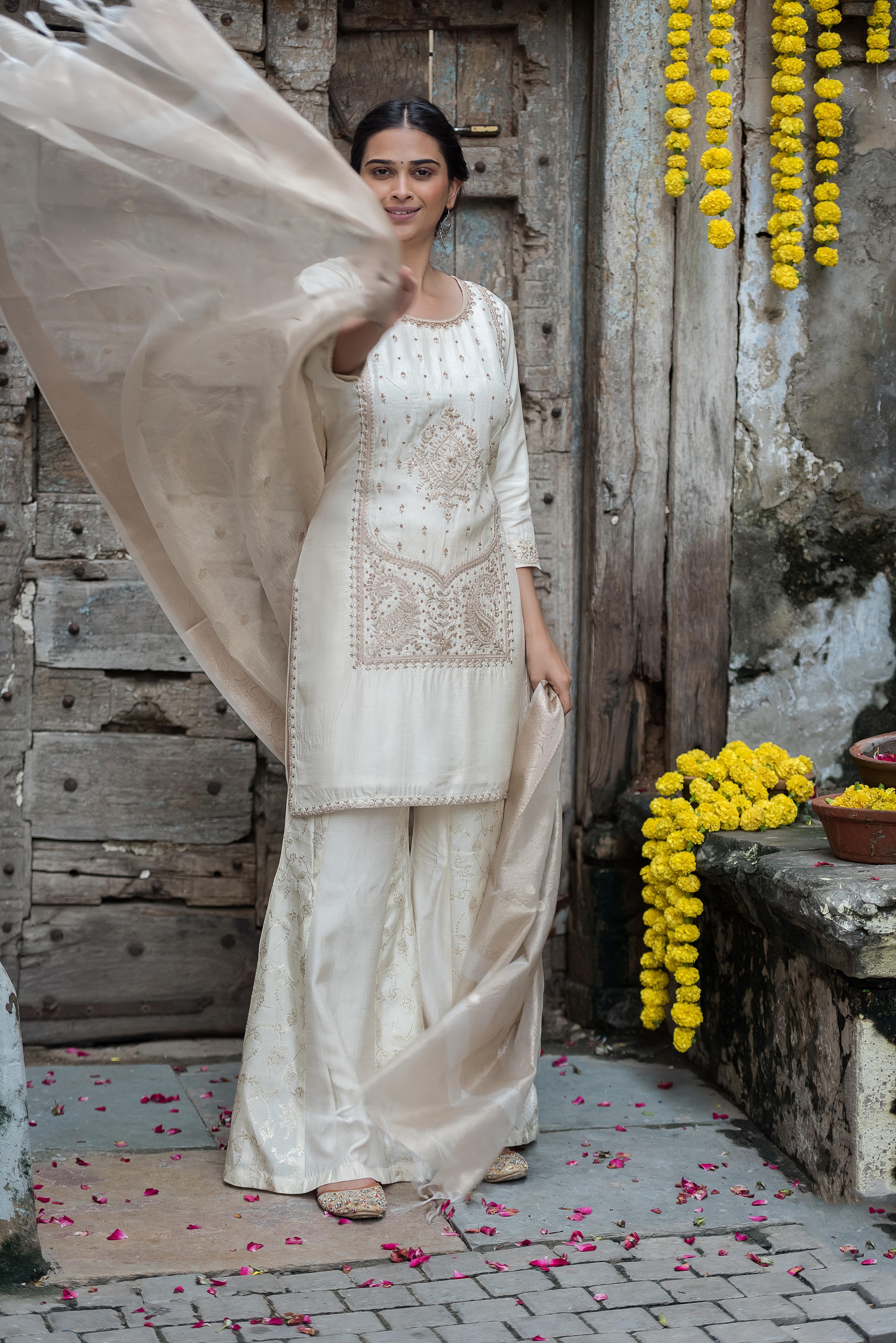 Cream Silk Straight-Cut Salwar Suit