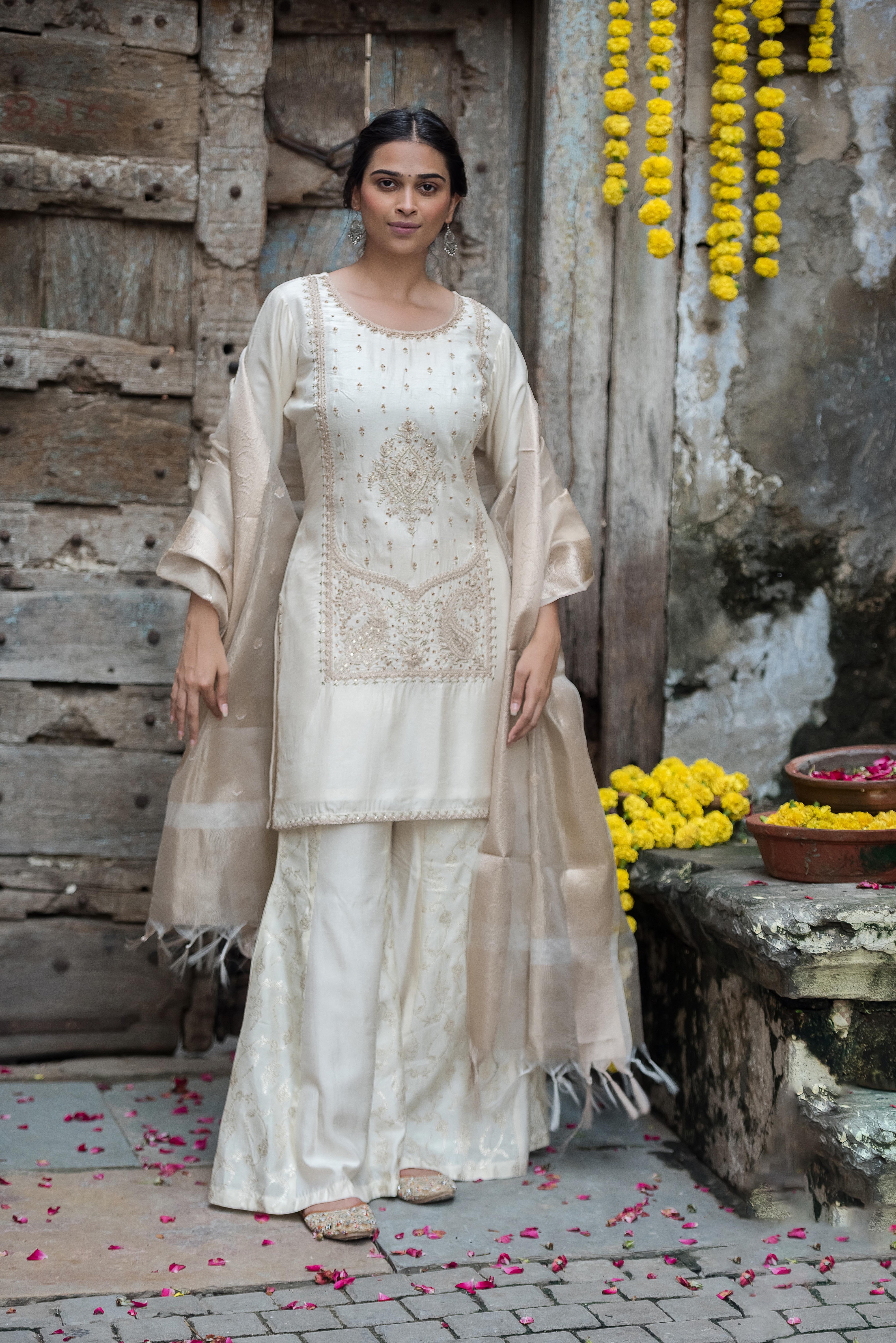 Cream Silk Straight-Cut Salwar Suit