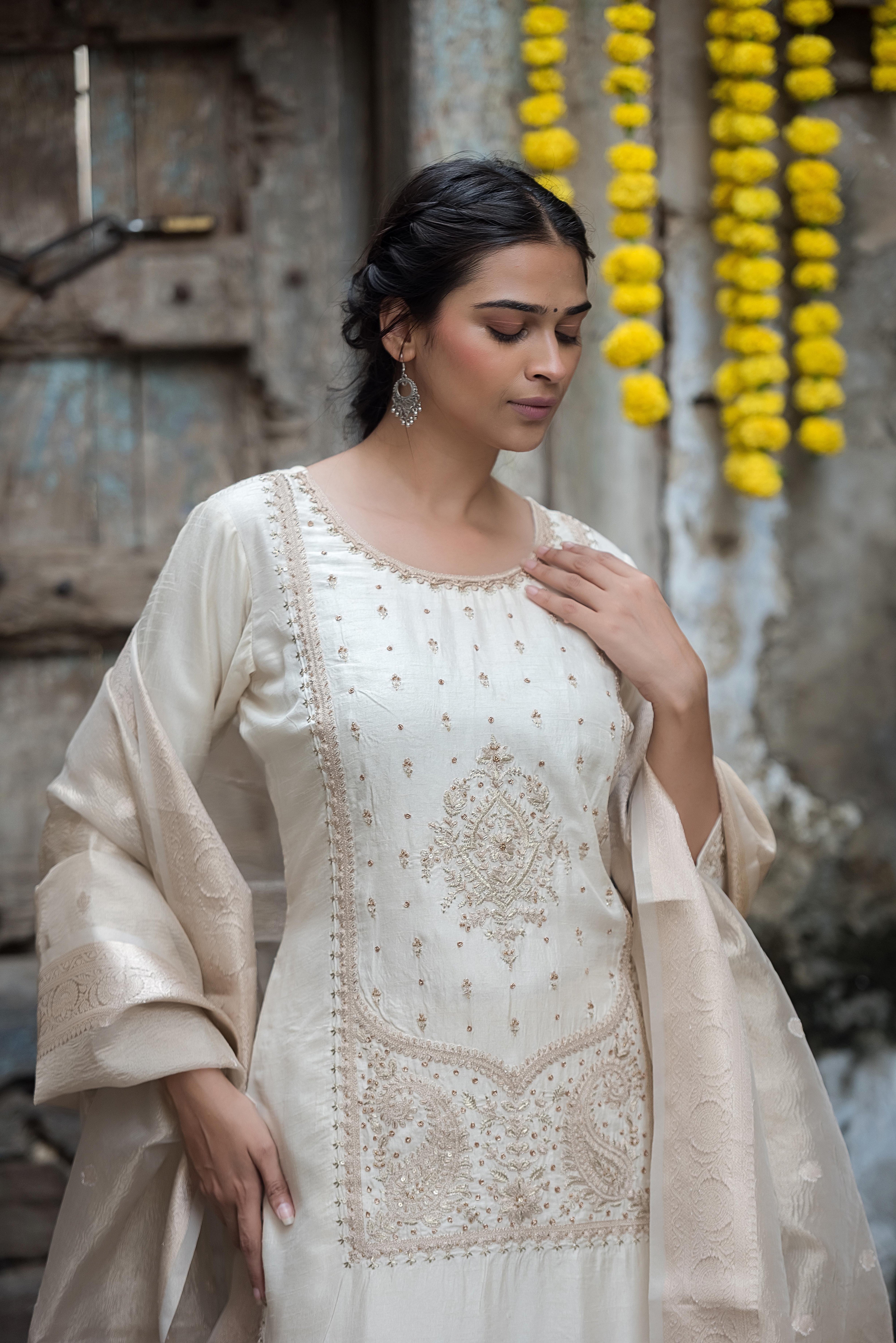 Cream Silk Straight-Cut Salwar Suit